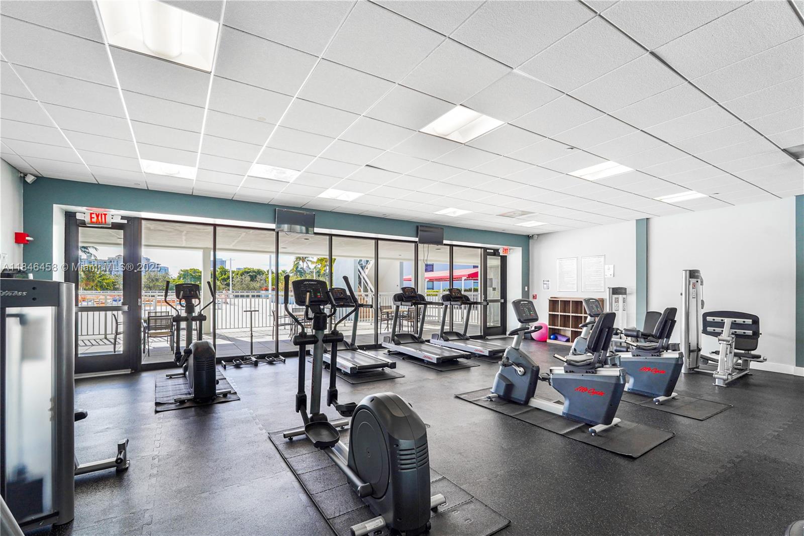 Photo of 3675 Country Club Dr  #2204, Aventura, Florida, 33180 - 