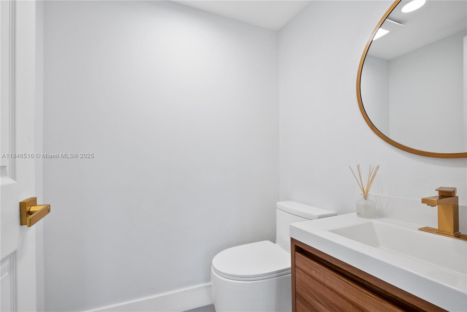 Photo of 3095 208th Ter  (3095), Aventura, Florida, 33180 - 