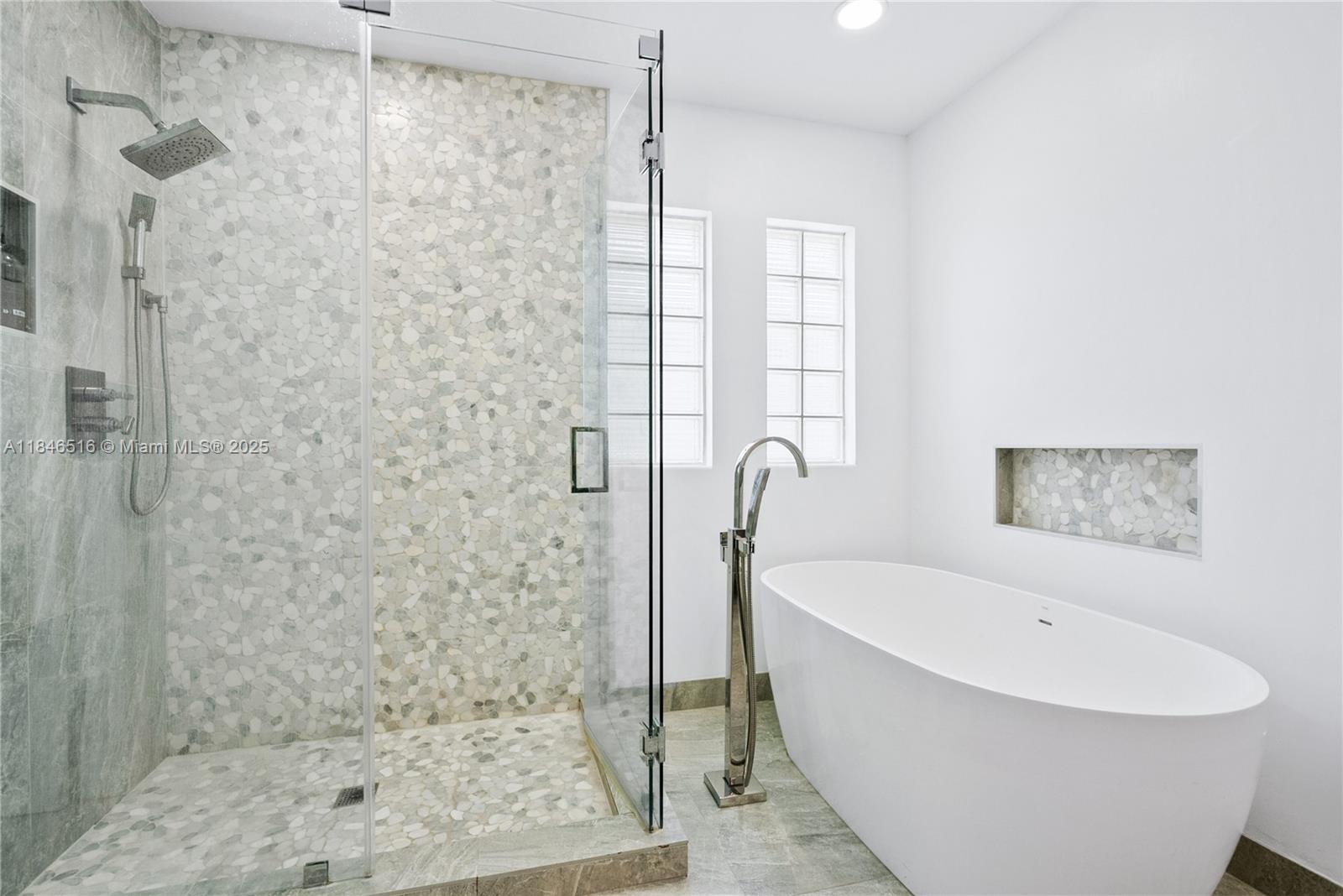 Photo of 3095 208th Ter  (3095), Aventura, Florida, 33180 - 