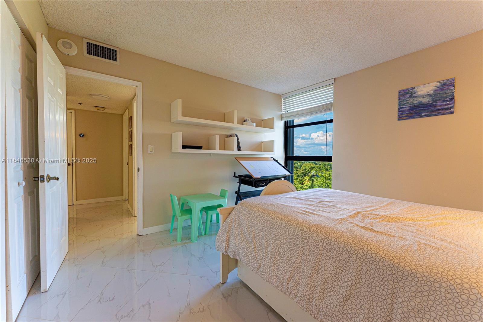 Photo of 20225 34th Ct  #818, Aventura, Florida, 33180 - 