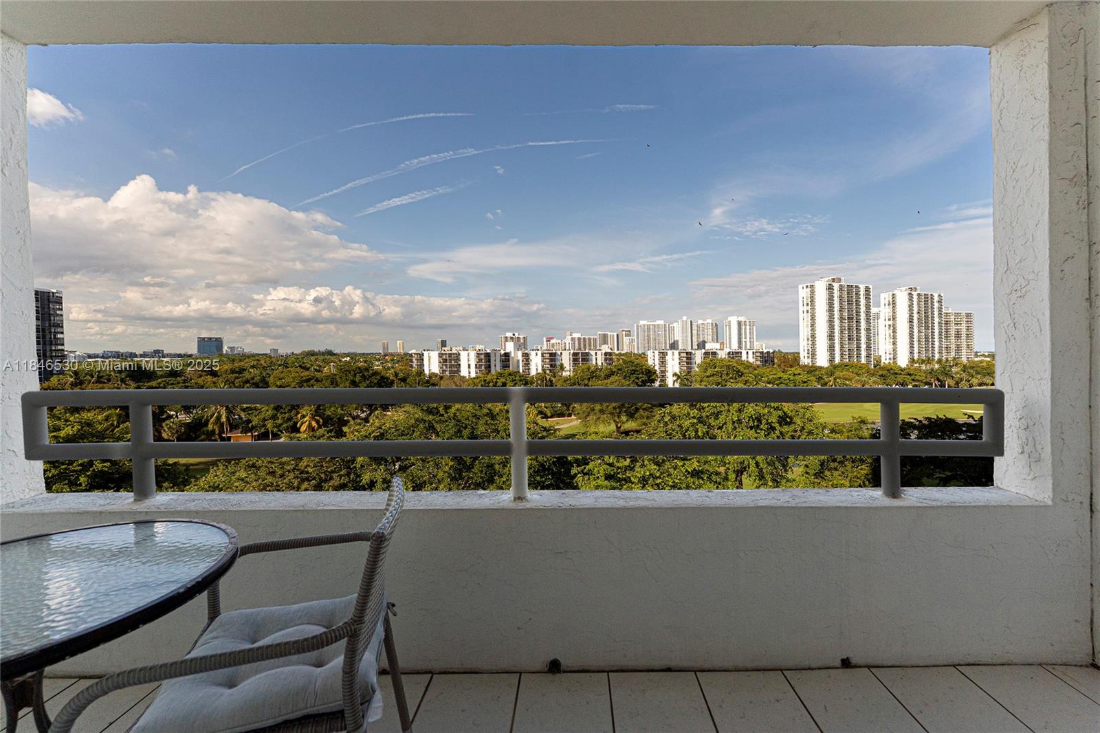 Photo of 20225 34th Ct  #818, Aventura, Florida, 33180 - 