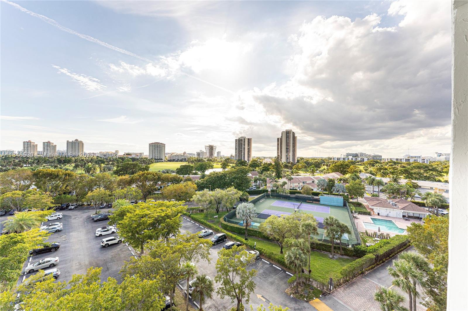 Photo of 20225 34th Ct  #818, Aventura, Florida, 33180 - 