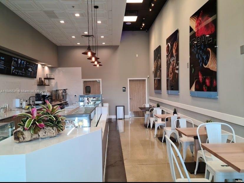 See details / sq. ft. $ 2025-07-24 0 Photo