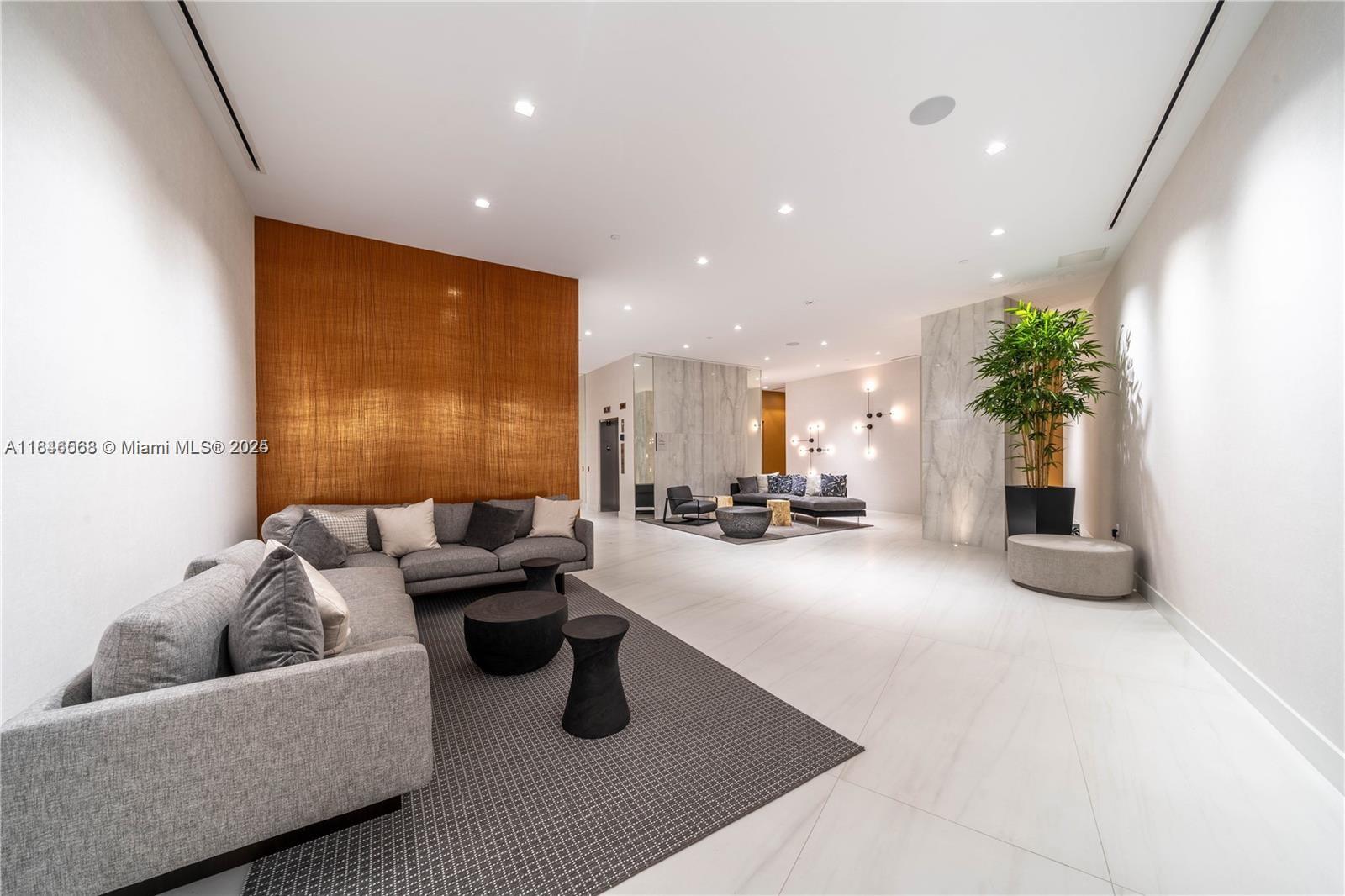 See details 402 2 / 3 1391 sq. ft. $ 2025-07-24 0 Photo