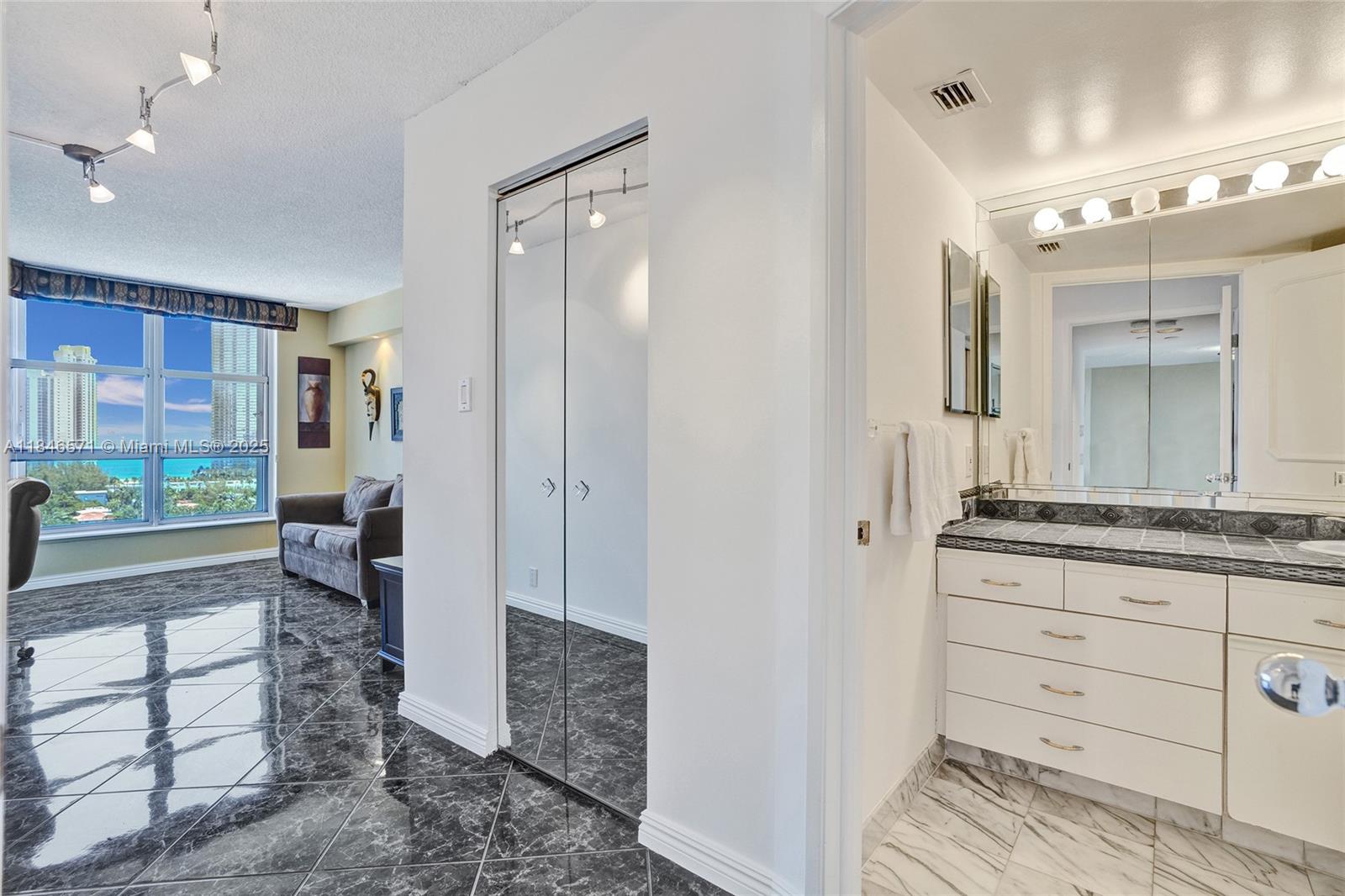 Photo of 19101 Mystic Pointe Dr  #1711, Aventura, Florida, 33180 - 