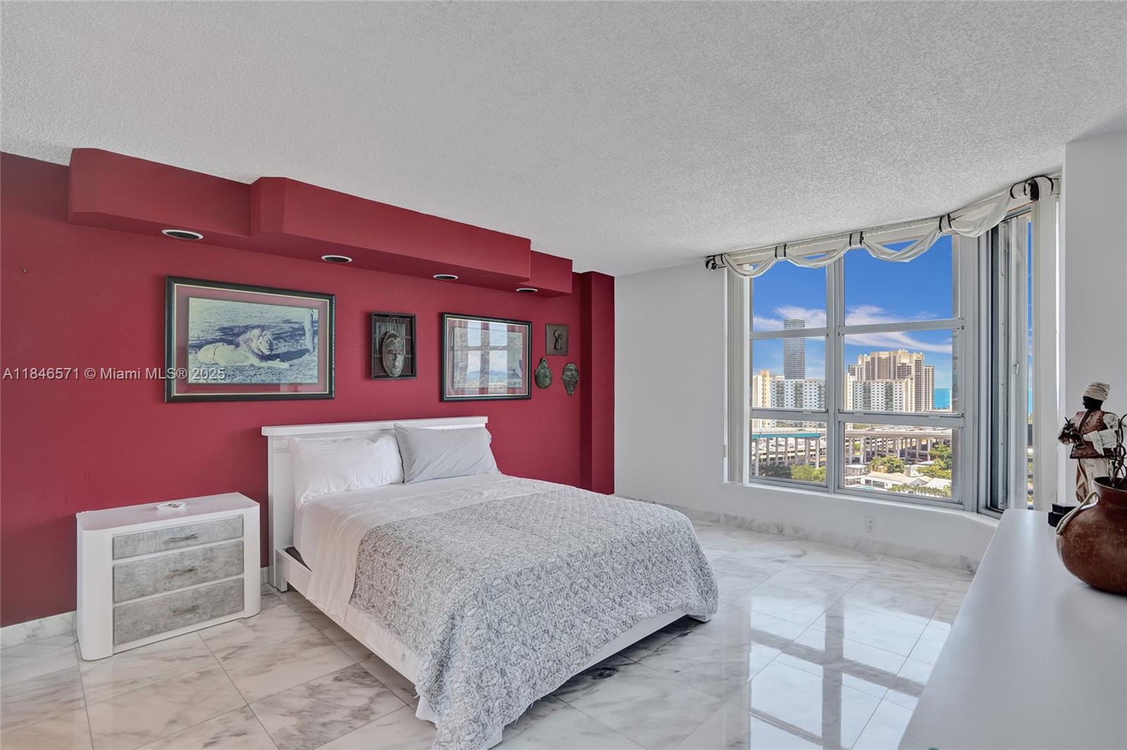 Photo of 19101 Mystic Pointe Dr  #1711, Aventura, Florida, 33180 - 
