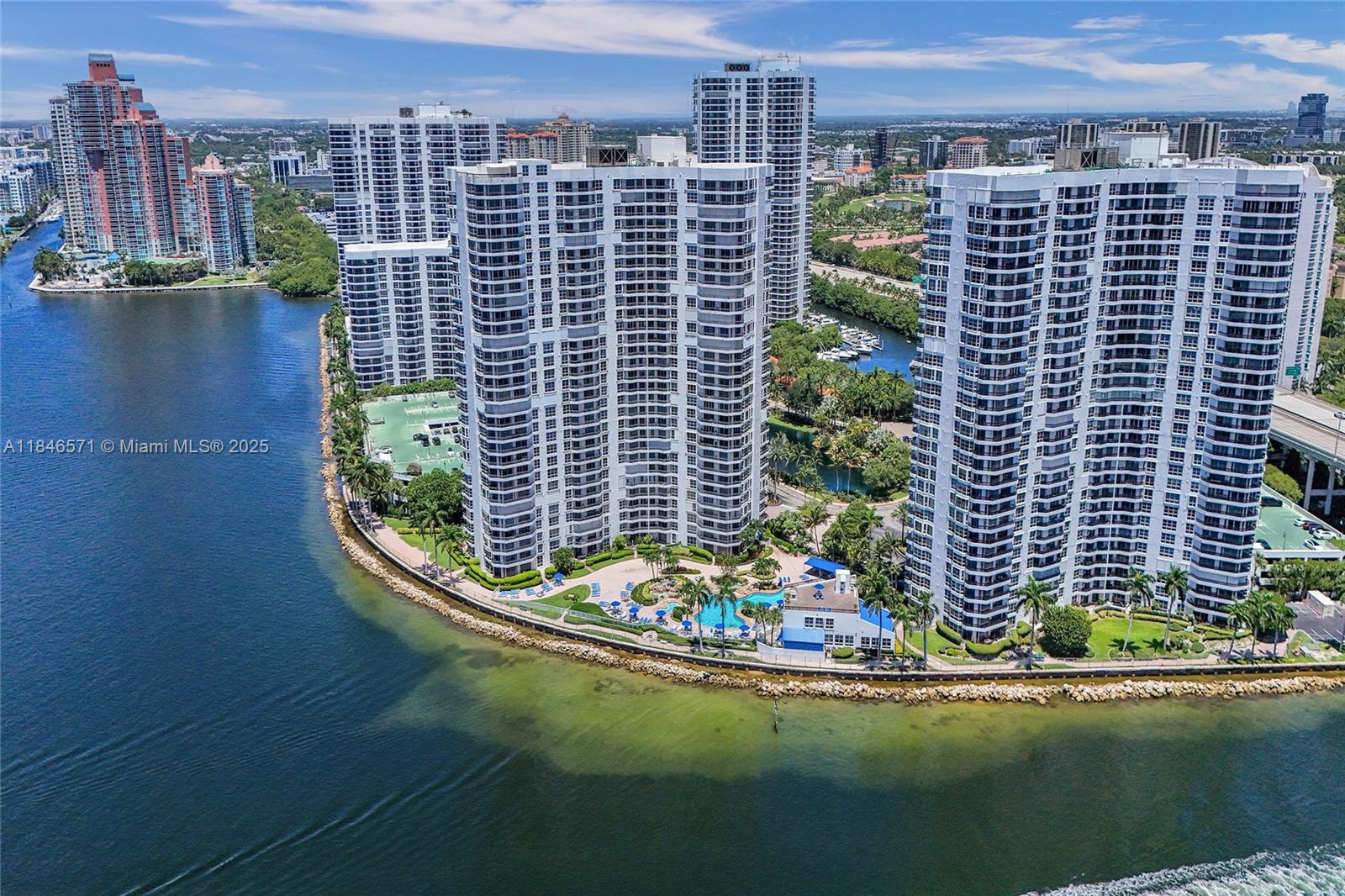 Photo of 19101 Mystic Pointe Dr  #1711, Aventura, Florida, 33180 - 