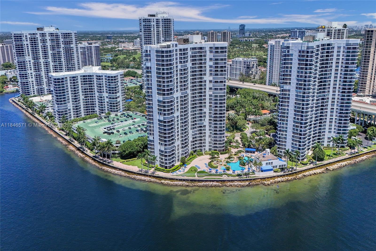 Photo of 19101 Mystic Pointe Dr  #1711, Aventura, Florida, 33180 - 