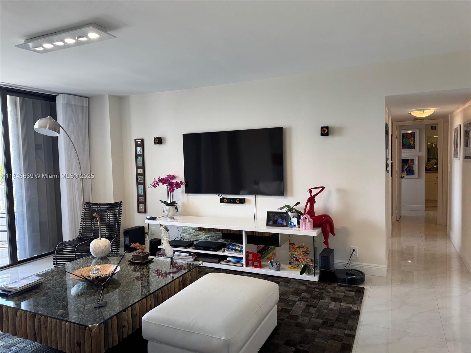 Photo of 20225 34th Ct  #517, Aventura, Florida, 33180 - 