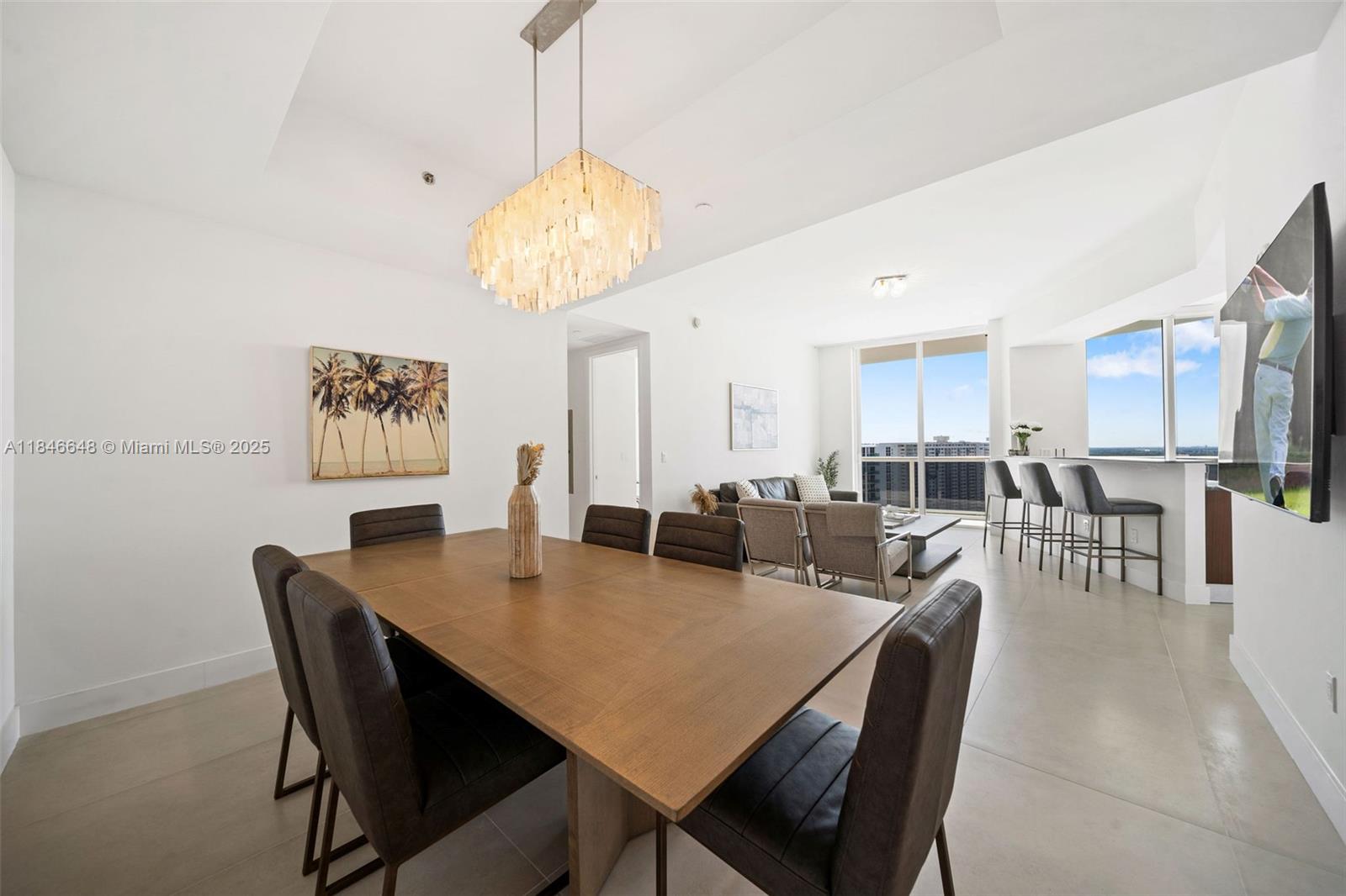 Ver detalles 1805 2 / 2 1463 sq. ft. $ 2025-07-24 0 foto