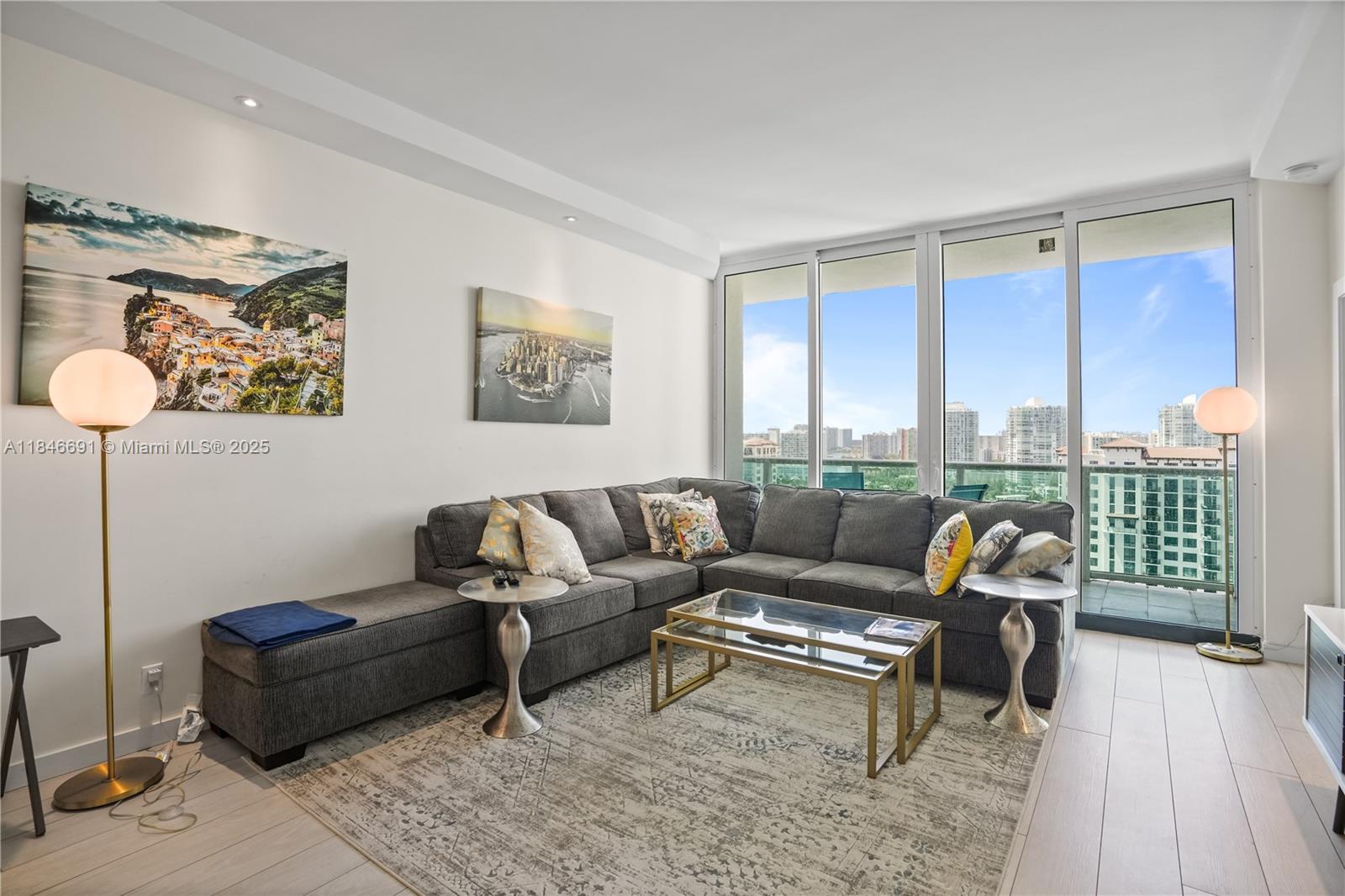 See details PH31 2 / 2 1357 sq. ft. $ 2025-07-24 0 Photo