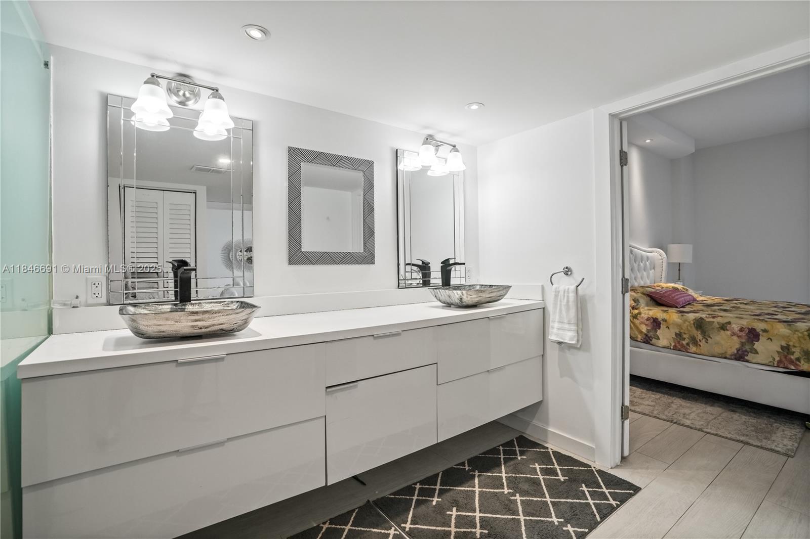 See details PH31 2 / 2 1357 sq. ft. $ 2025-07-24 0 Photo