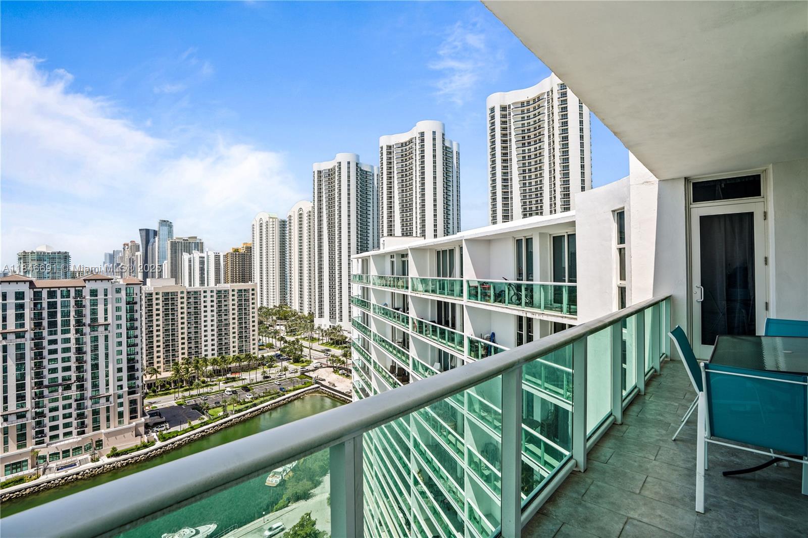 See details PH31 2 / 2 1357 sq. ft. $ 2025-07-24 0 Photo