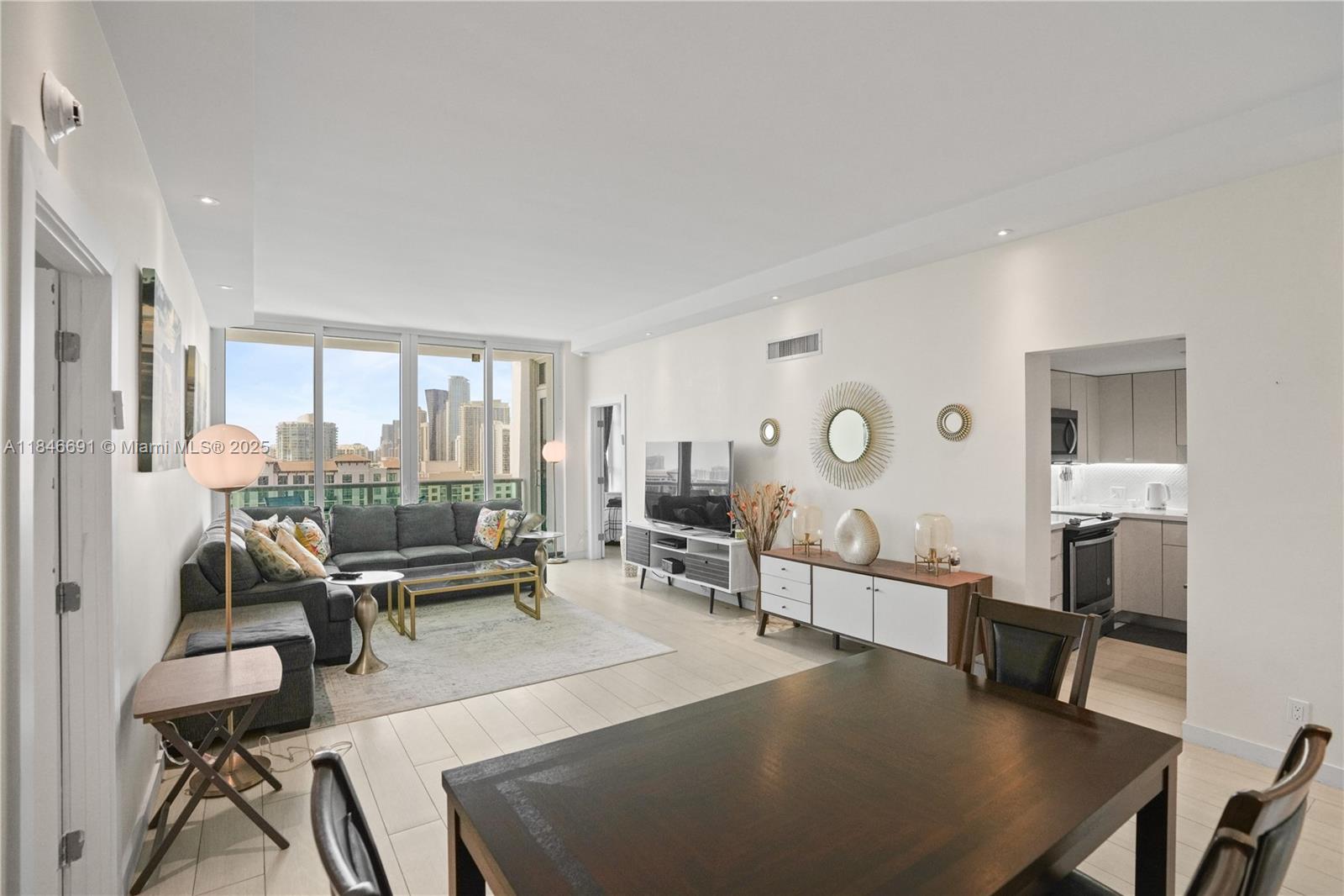 See details PH31 2 / 2 1357 sq. ft. $ 2025-07-24 0 Photo