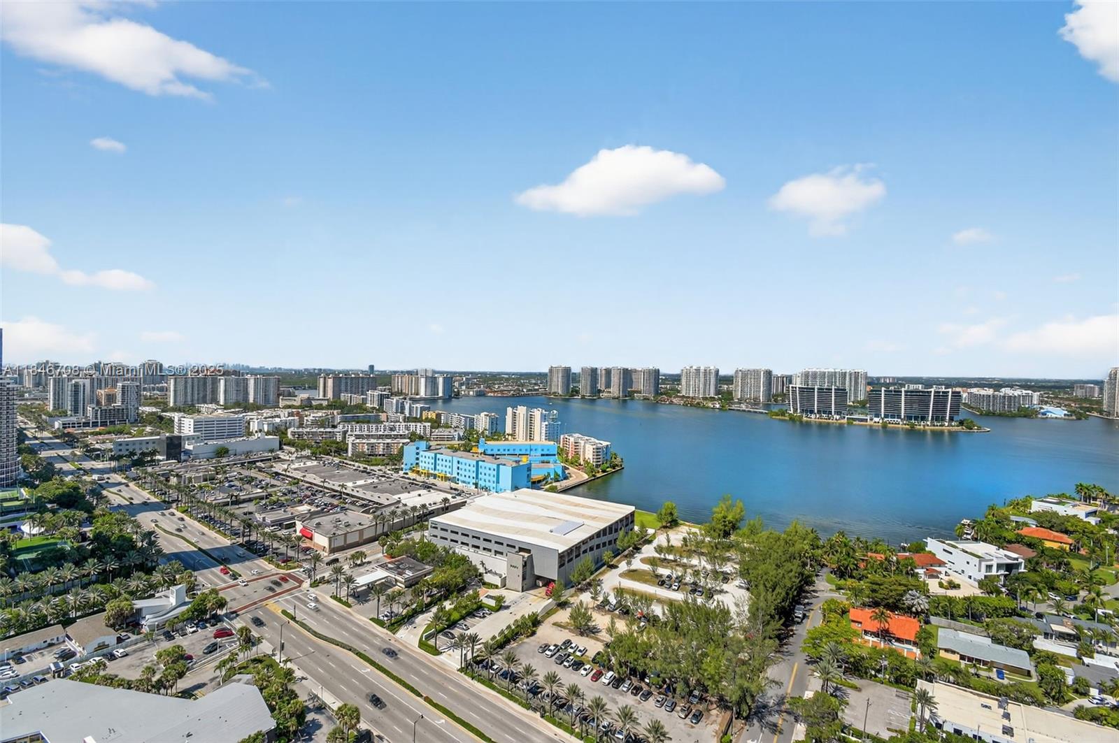 See details 2504 4 / 6 3252 sq. ft. $ 2025-07-24 0 Photo
