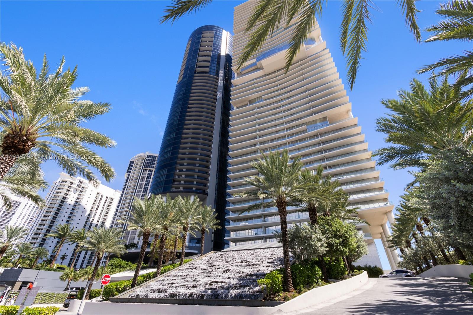 See details 2504 4 / 6 3252 sq. ft. $ 2025-07-24 0 Photo