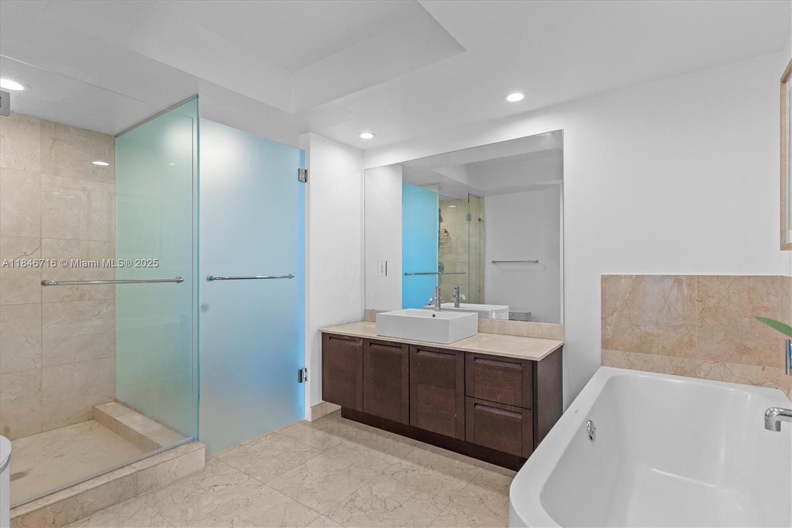 Photo of 150 Sunny Isles Blvd  #1-1405, Sunny Isles Beach, Florida, 33160 - 