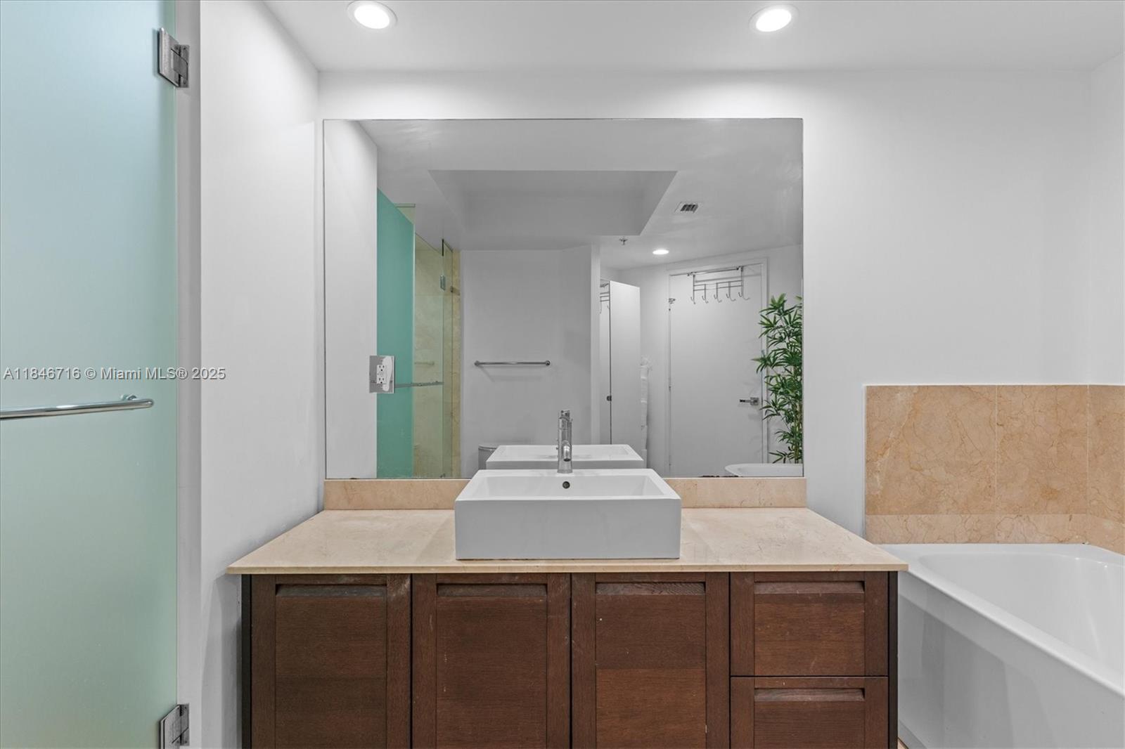 Photo of 150 Sunny Isles Blvd  #1-1405, Sunny Isles Beach, Florida, 33160 - 