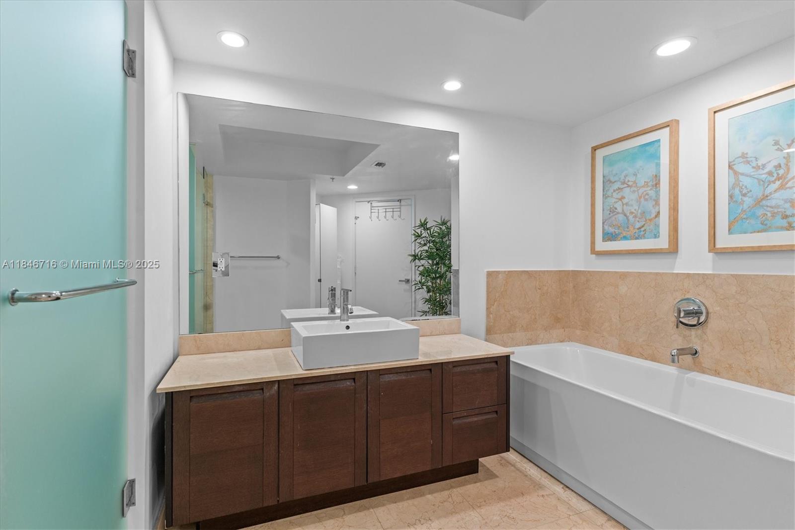Photo of 150 Sunny Isles Blvd  #1-1405, Sunny Isles Beach, Florida, 33160 - 