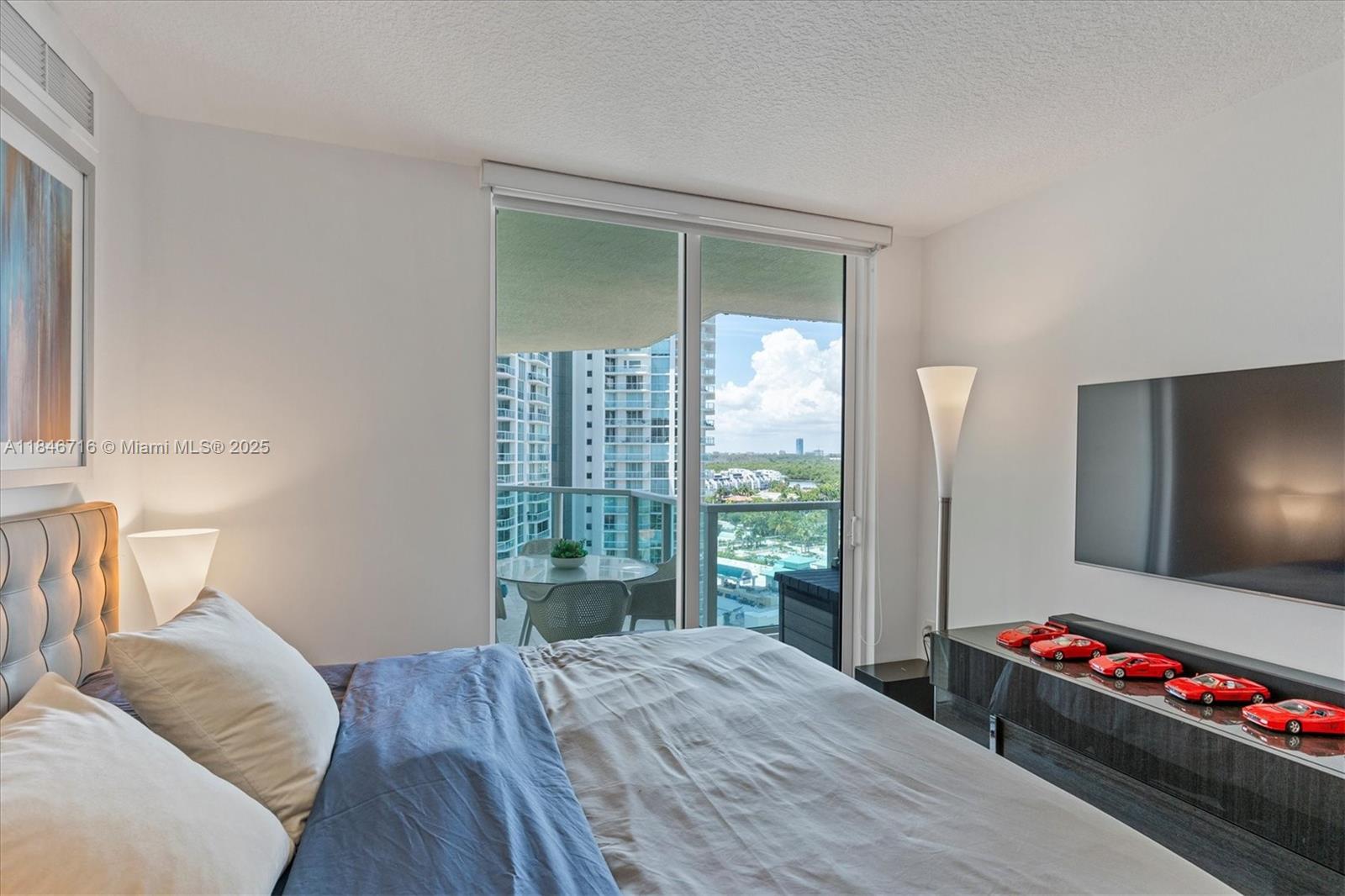 Photo of 150 Sunny Isles Blvd  #1-1405, Sunny Isles Beach, Florida, 33160 - 