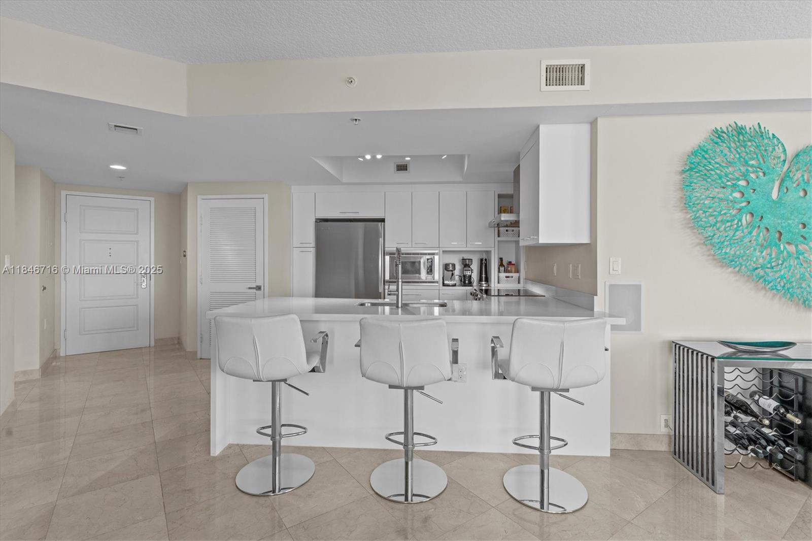 Photo of 150 Sunny Isles Blvd  #1-1405, Sunny Isles Beach, Florida, 33160 - 