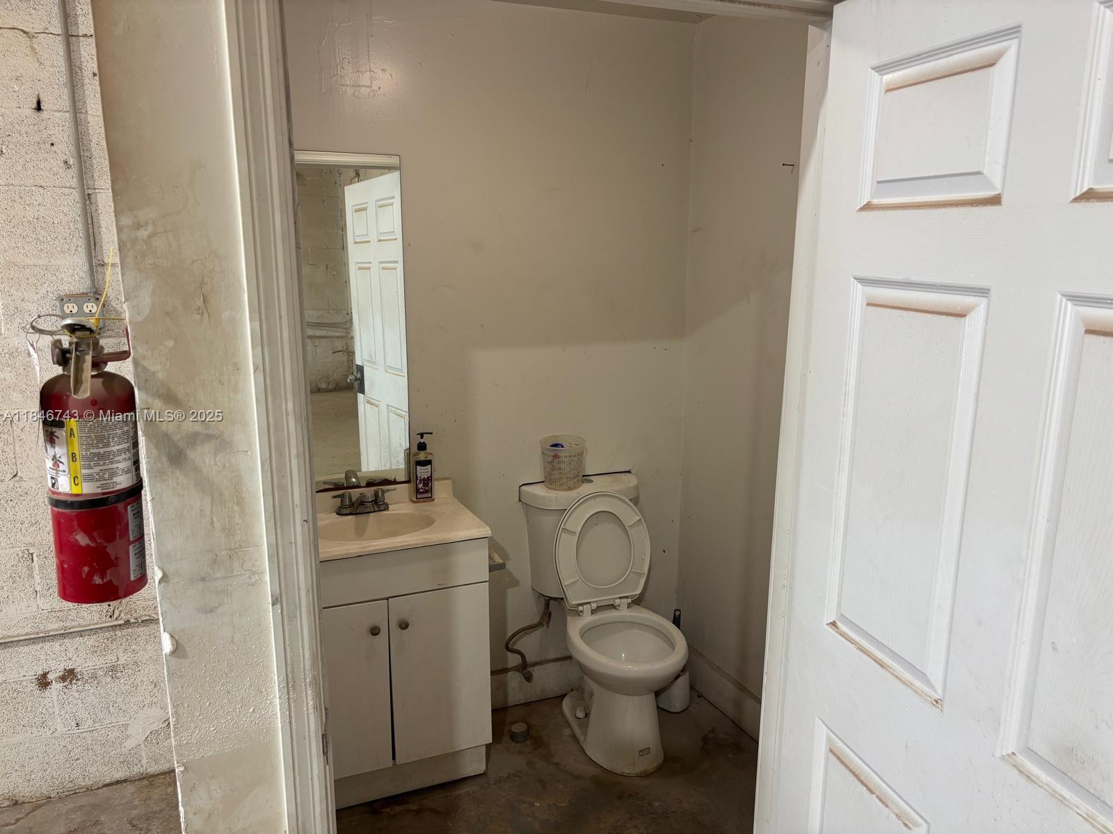 See details / sq. ft. $ 2025-07-24 0 Photo