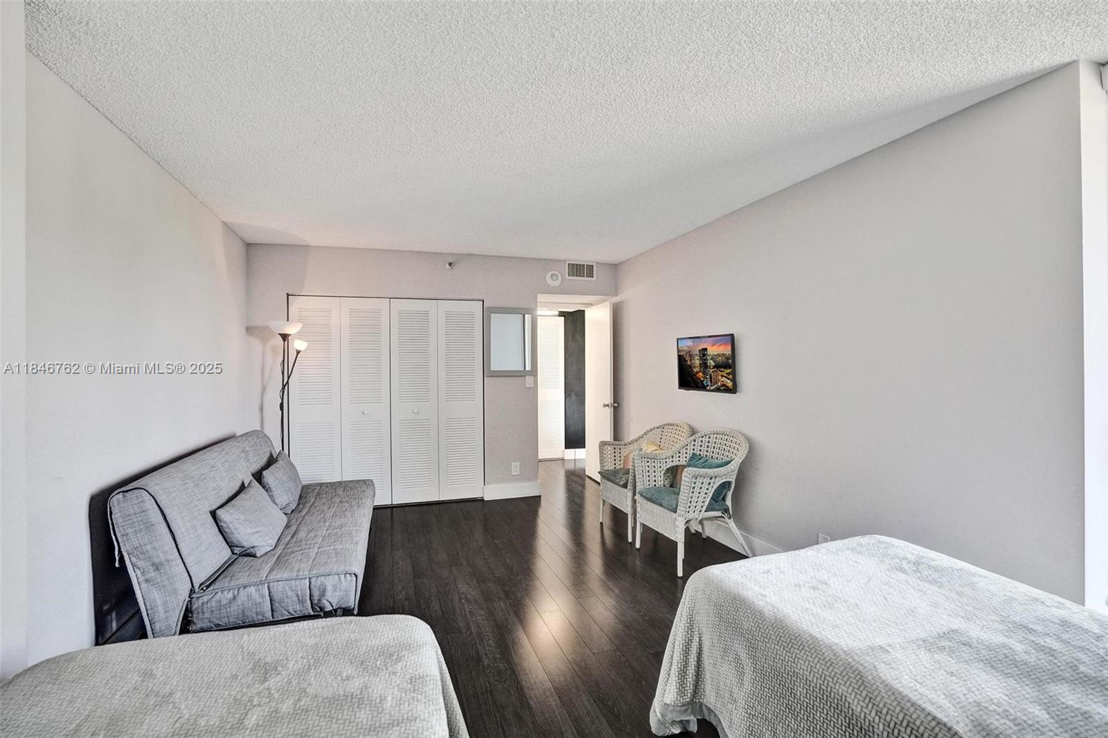 Photo of 20355 34th Ct  #425, Aventura, Florida, 33180 - 