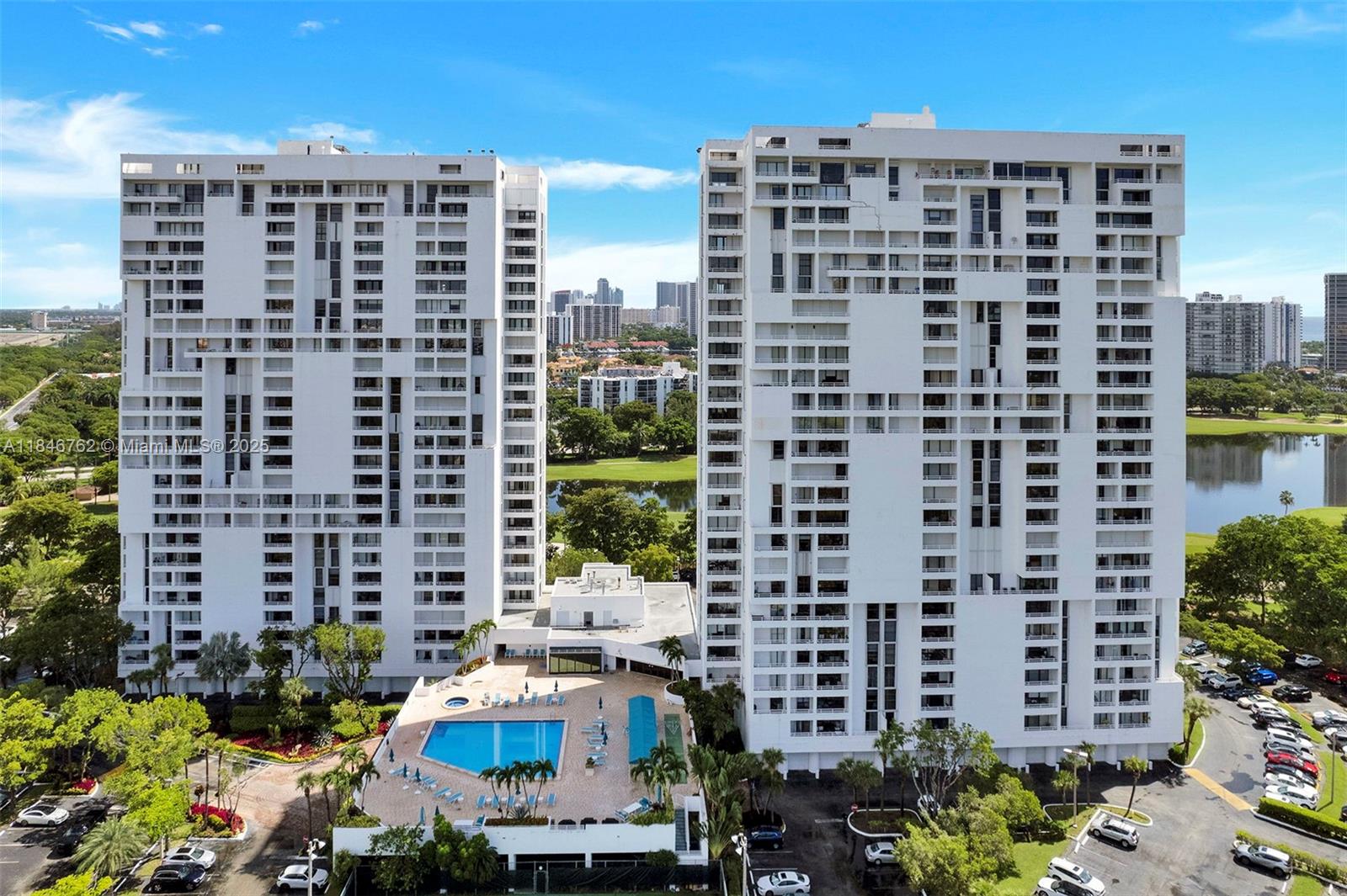 Photo of 20355 34th Ct  #425, Aventura, Florida, 33180 - 