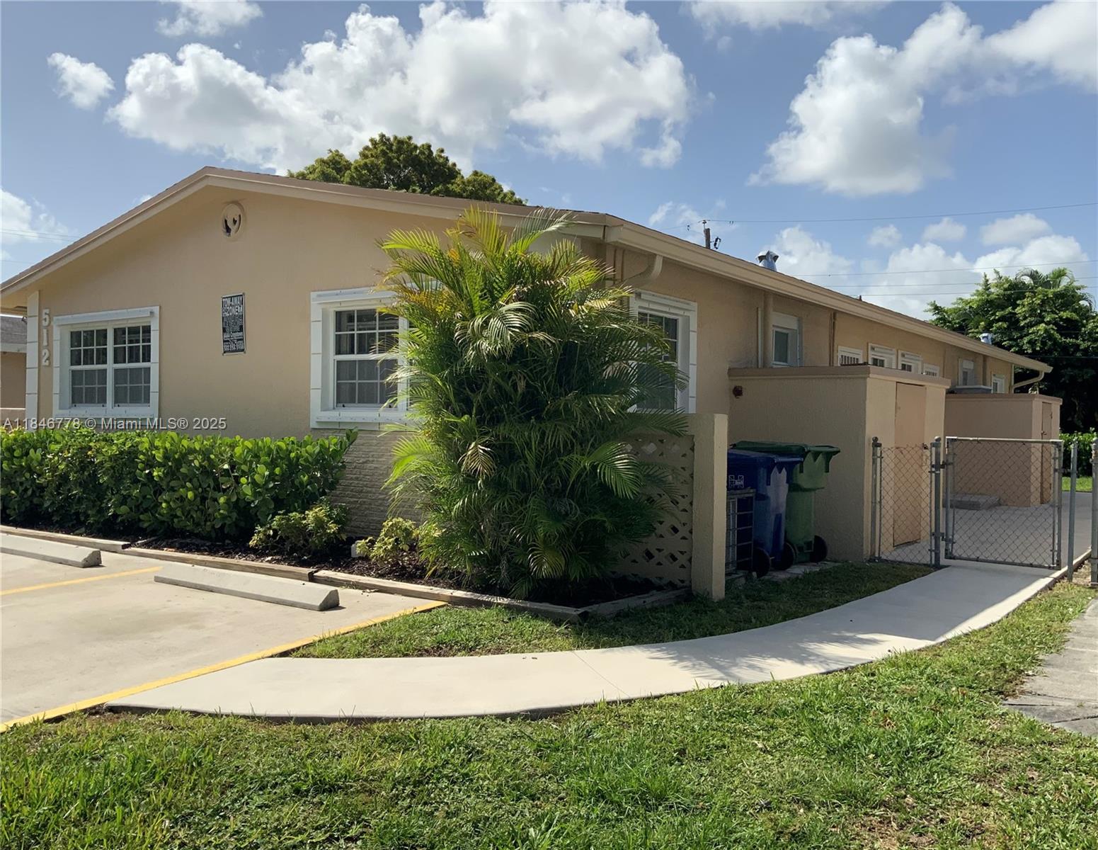 See details / 1627 sq. ft. $ 2025-07-24 0 Photo