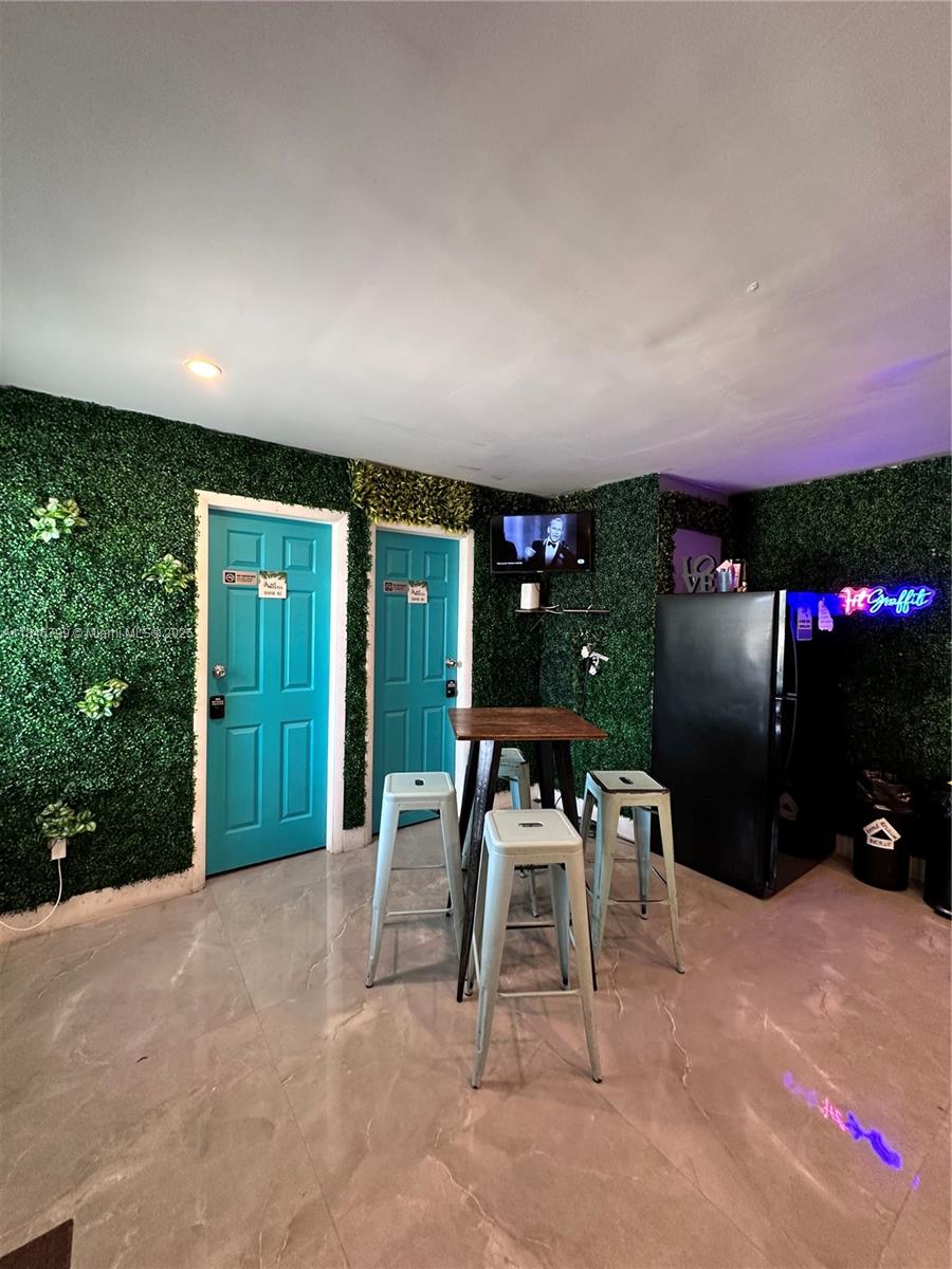 Ver detalles / sq. ft. $ 2025-07-25 0 foto