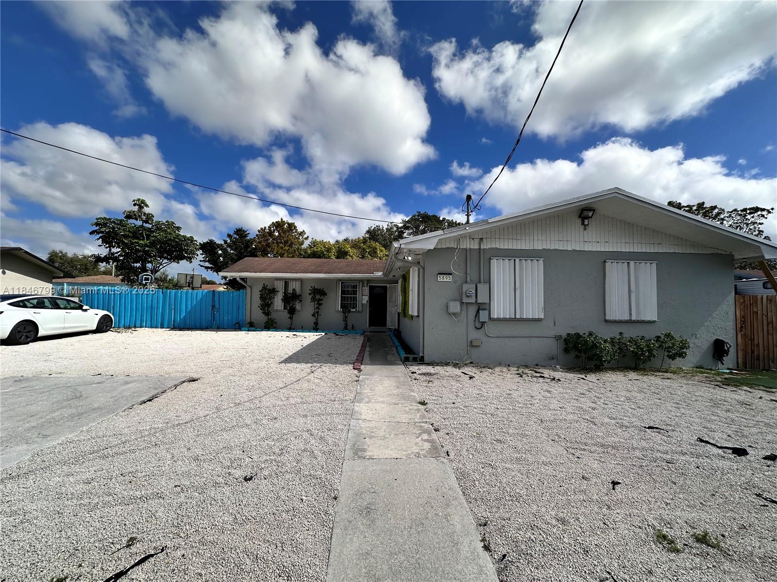 Ver detalles / sq. ft. $ 2025-07-25 0 foto