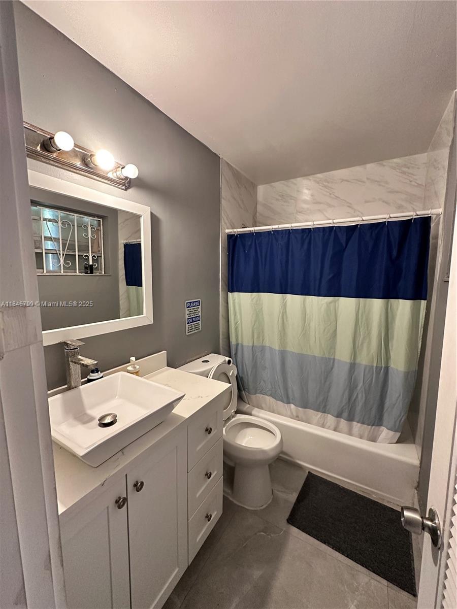 Ver detalles / sq. ft. $ 2025-07-25 0 foto