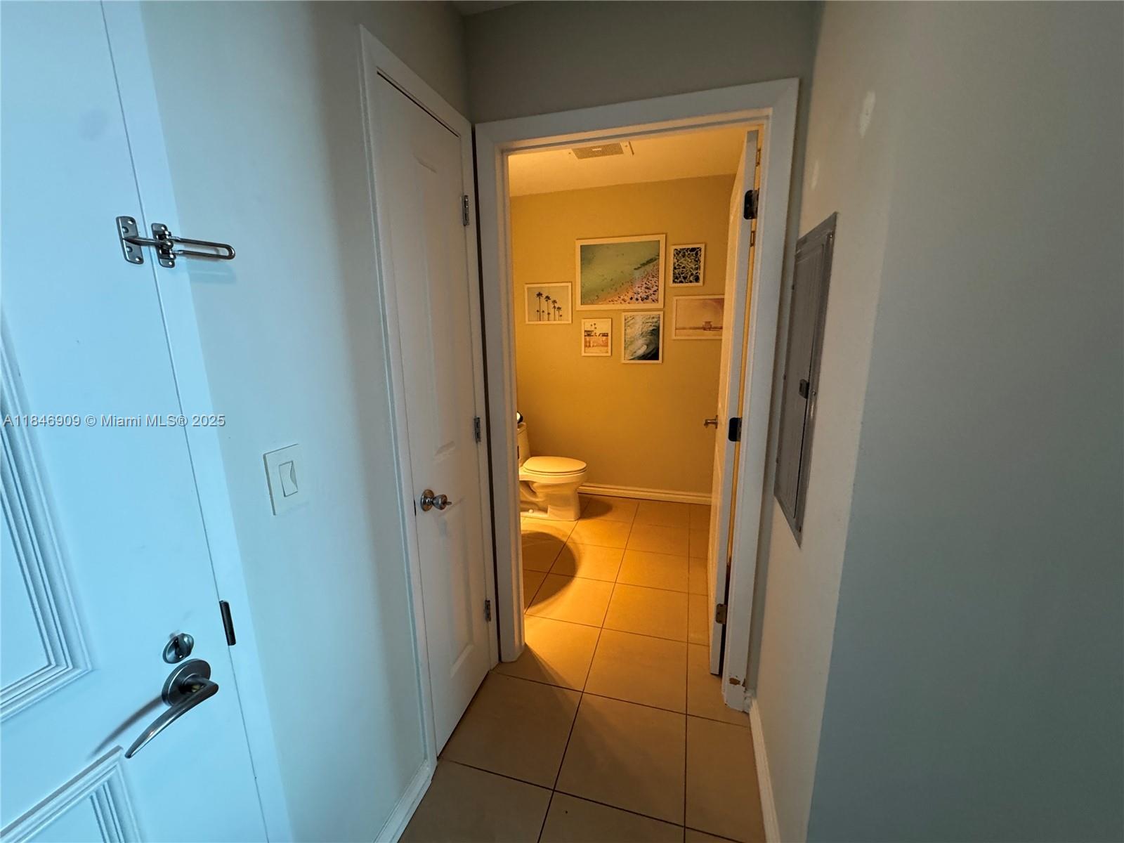 Photo of 1945 Ocean Dr  #2311, Hallandale Beach, Florida, 33009 - 