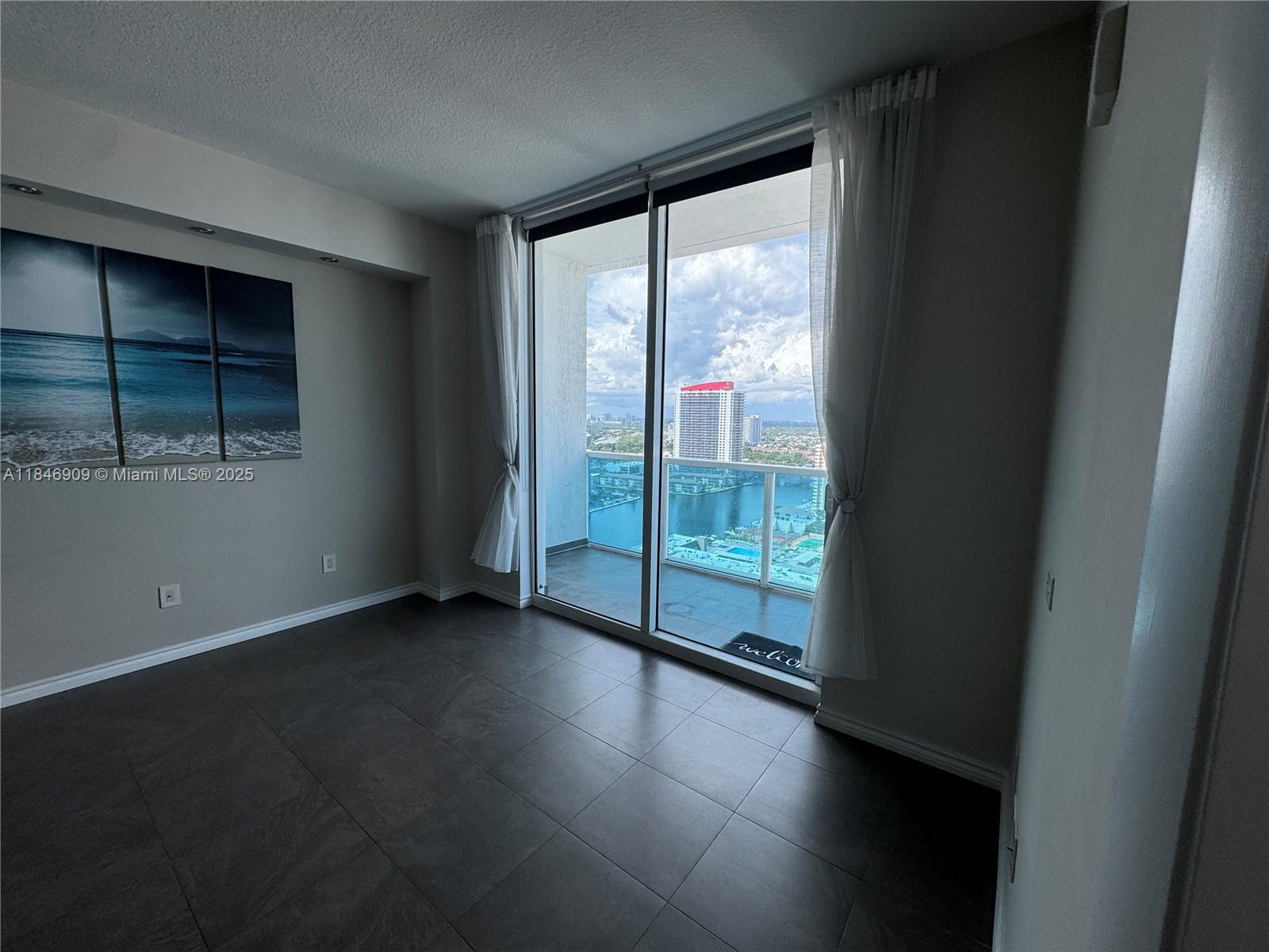 Photo of 1945 Ocean Dr  #2311, Hallandale Beach, Florida, 33009 - 