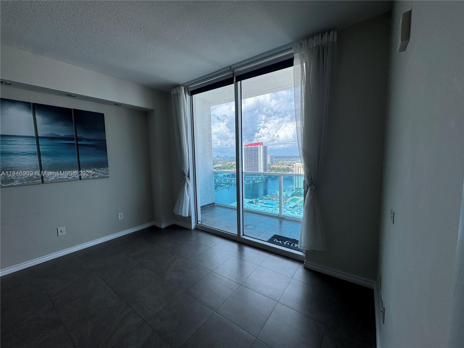 Photo of 1945 Ocean Dr  #2311, Hallandale Beach, Florida, 33009 - 