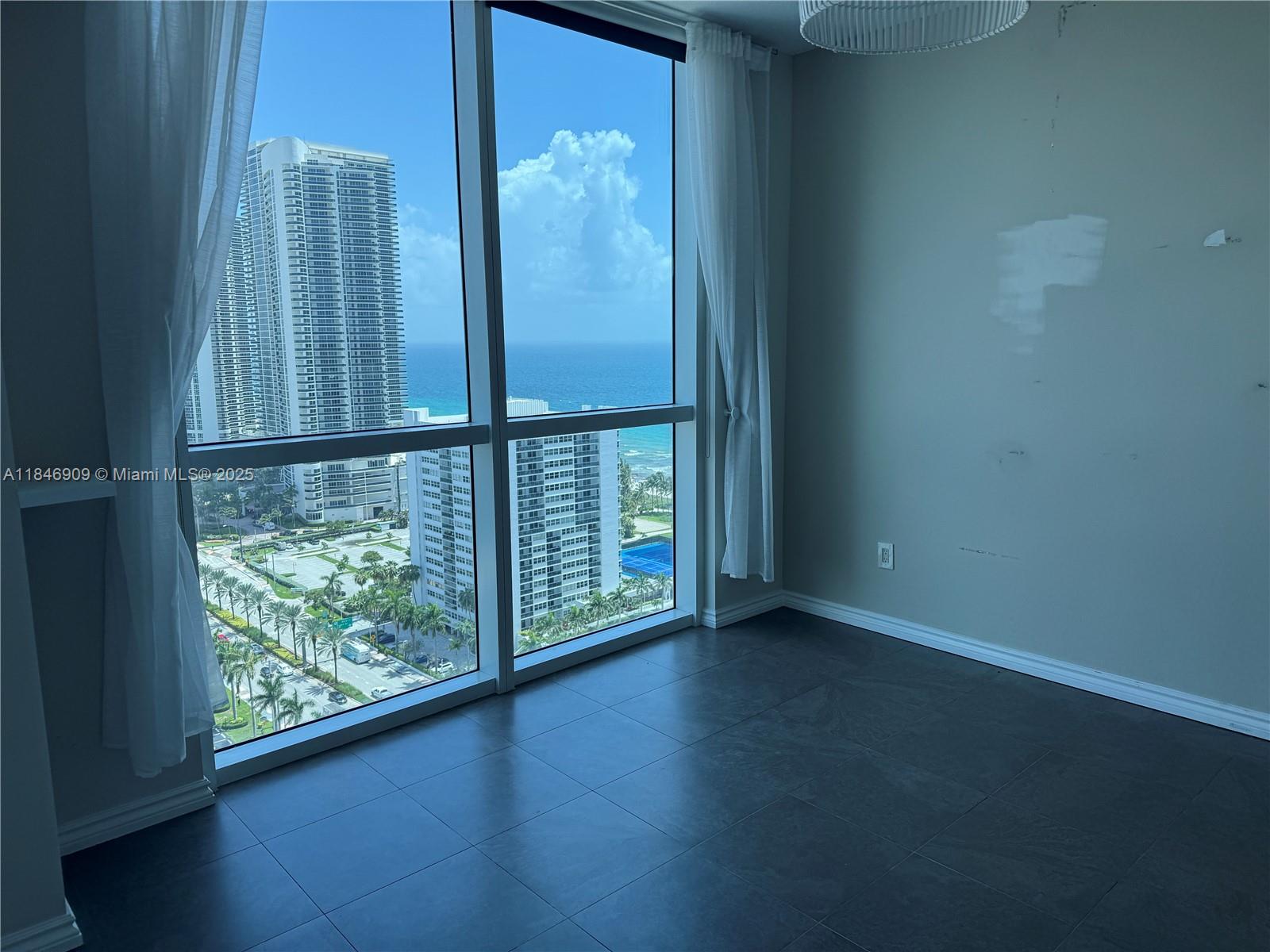Photo of 1945 Ocean Dr #2311, Hallandale Beach, Florida, 33009 -
