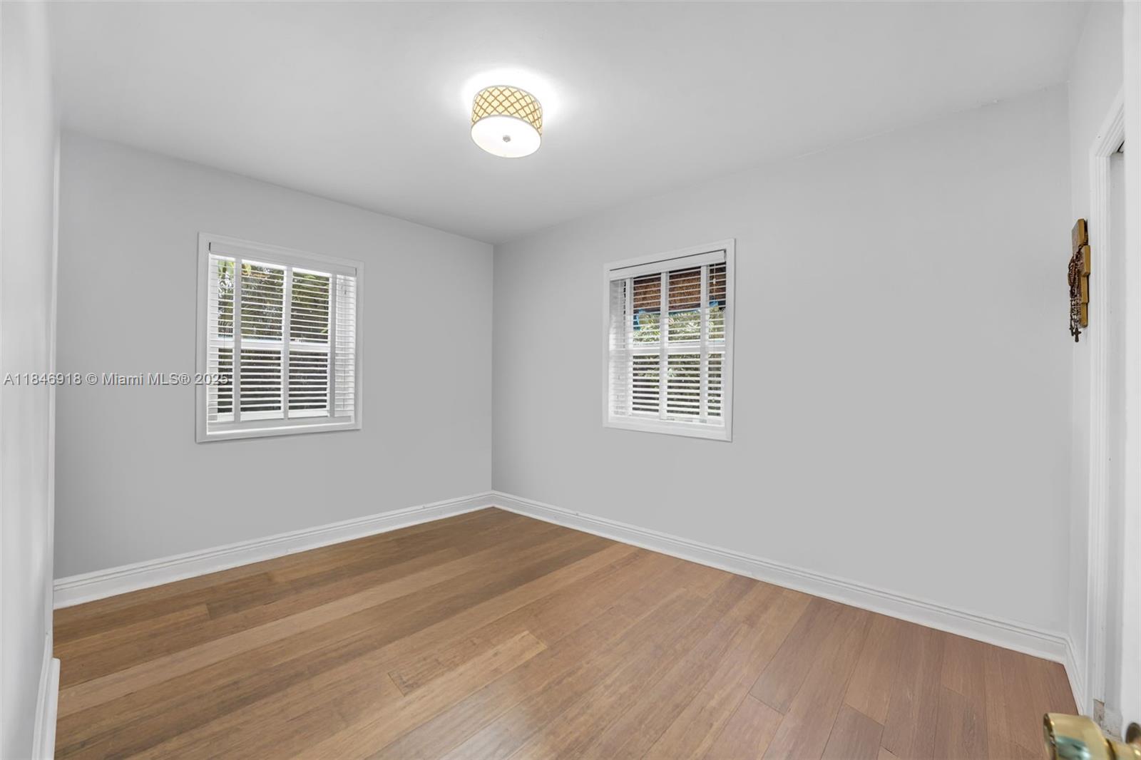Ver detalles / 1426 sq. ft. $ 2025-07-25 0 foto