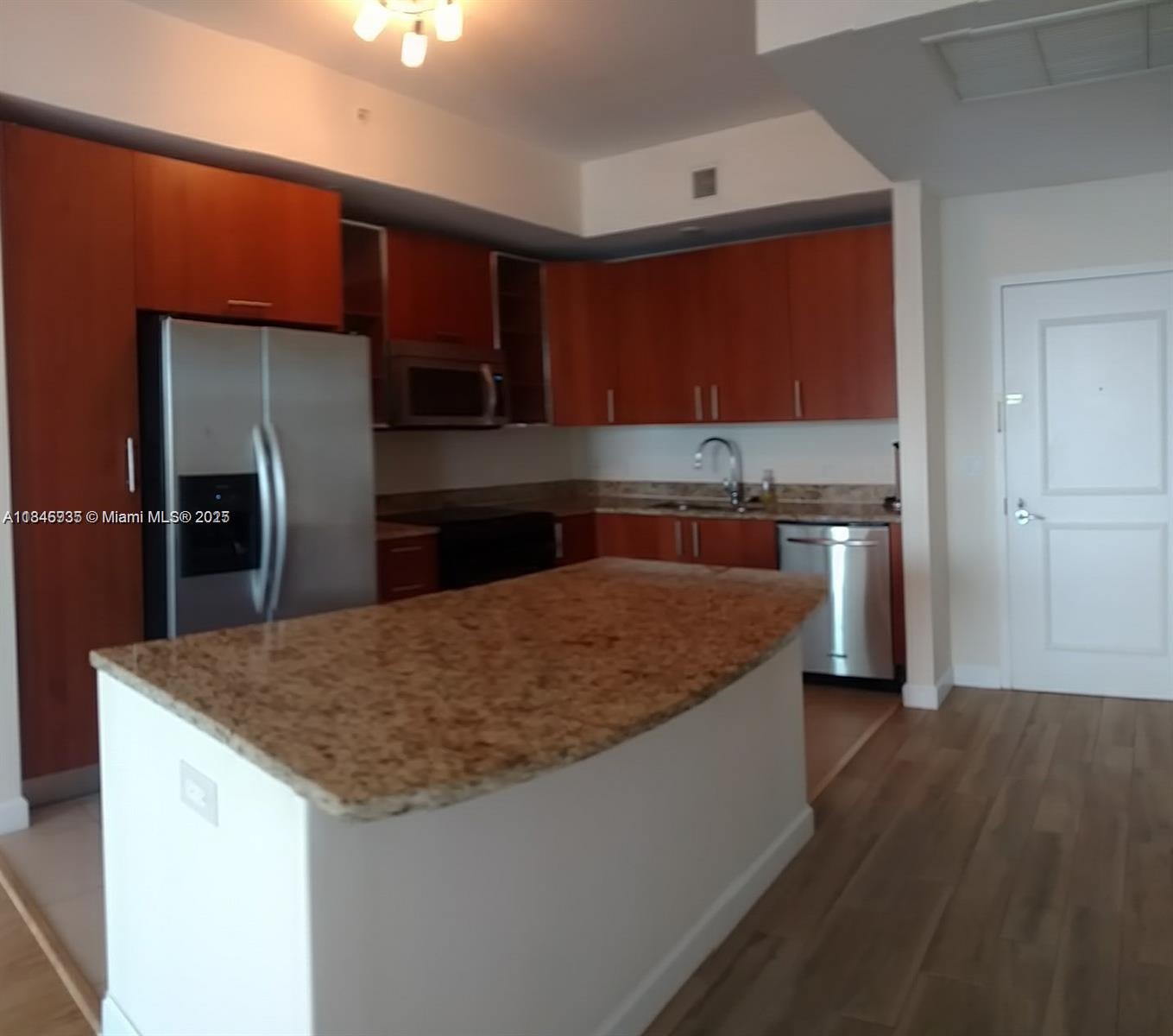 Photo of 1945 Ocean Dr  #1103, Hallandale Beach, Florida, 33009 - 