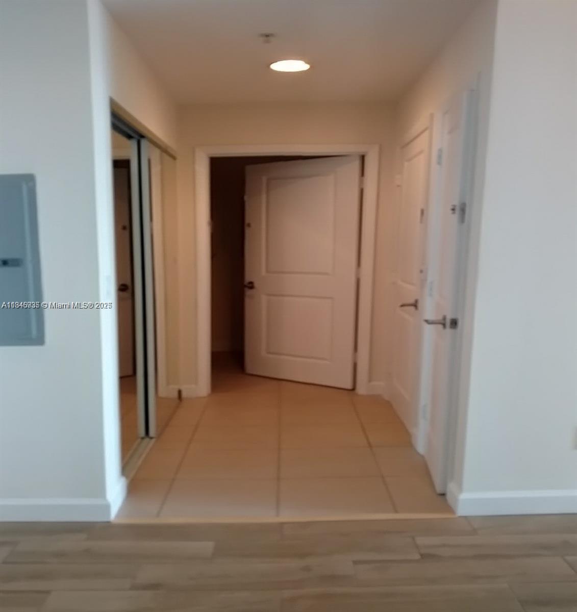 Photo of 1945 Ocean Dr  #1103, Hallandale Beach, Florida, 33009 - 