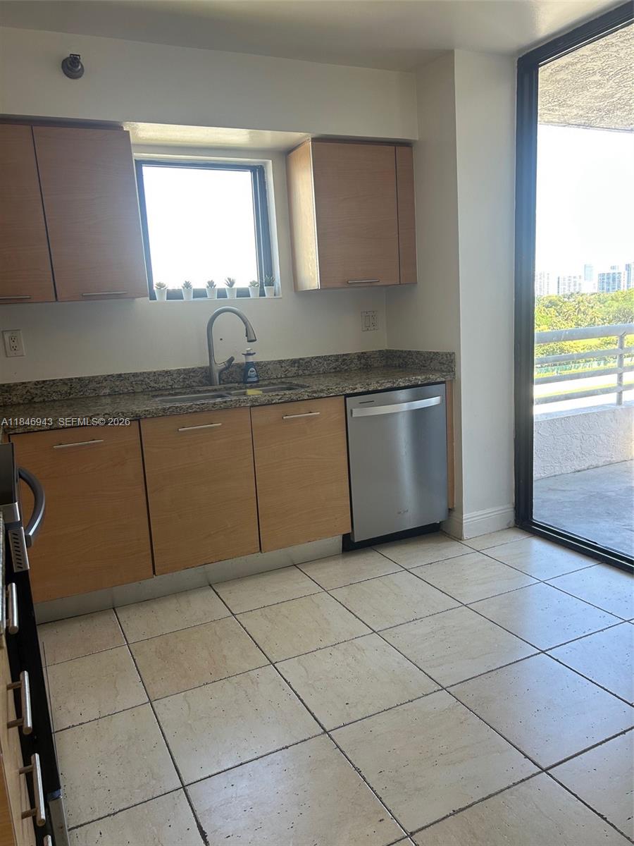 Photo of 3300 191st St #707, Aventura, Florida, 33180 -