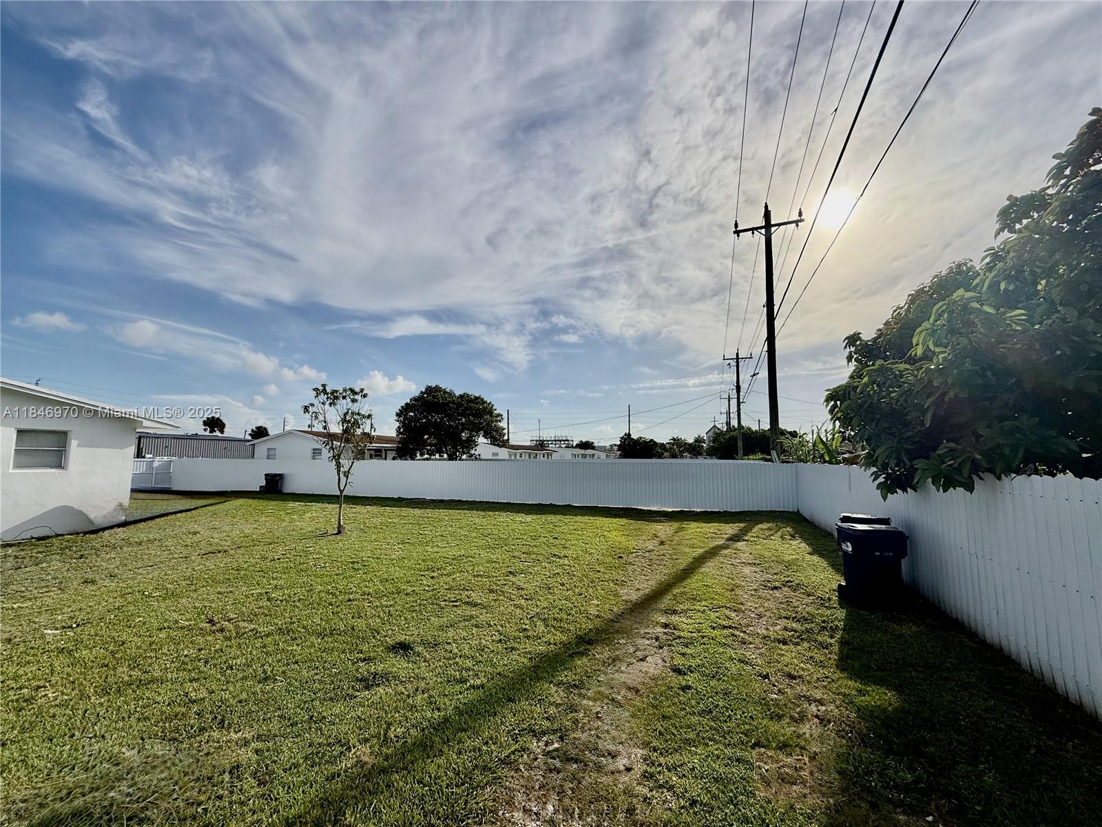 Ver detalles / 1325 sq. ft. $ 2025-07-25 0 foto