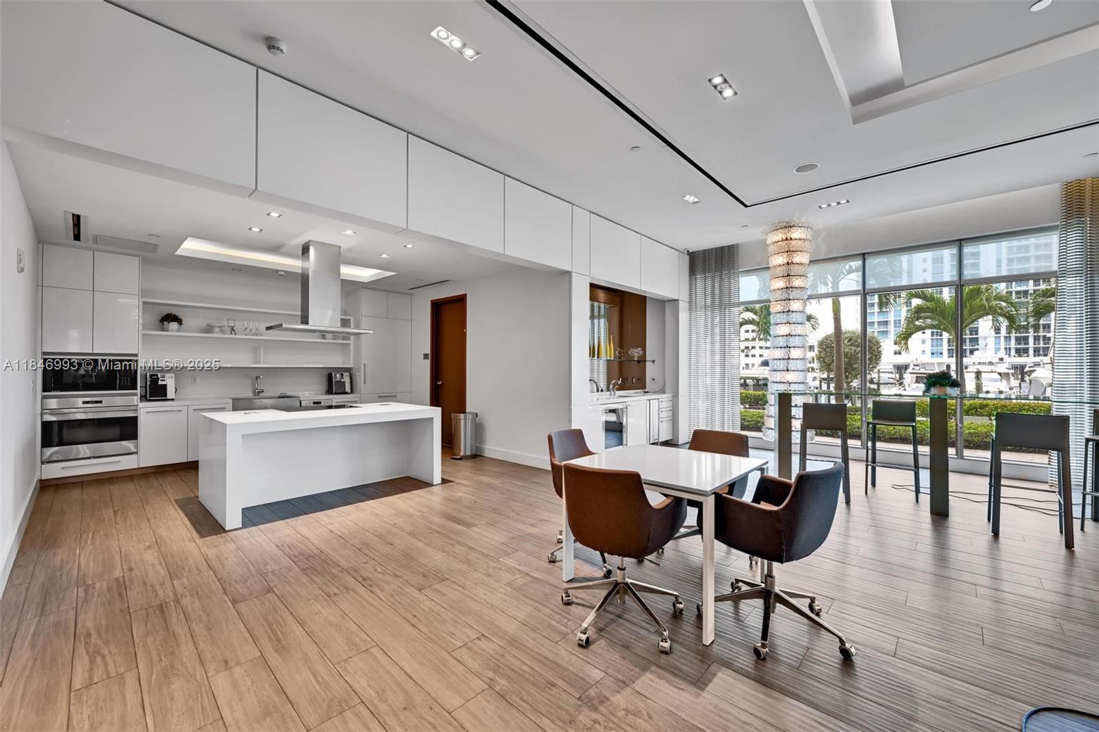 Photo of 17111 Biscayne Blvd  #207, North Miami Beach, Florida, 33160 - 