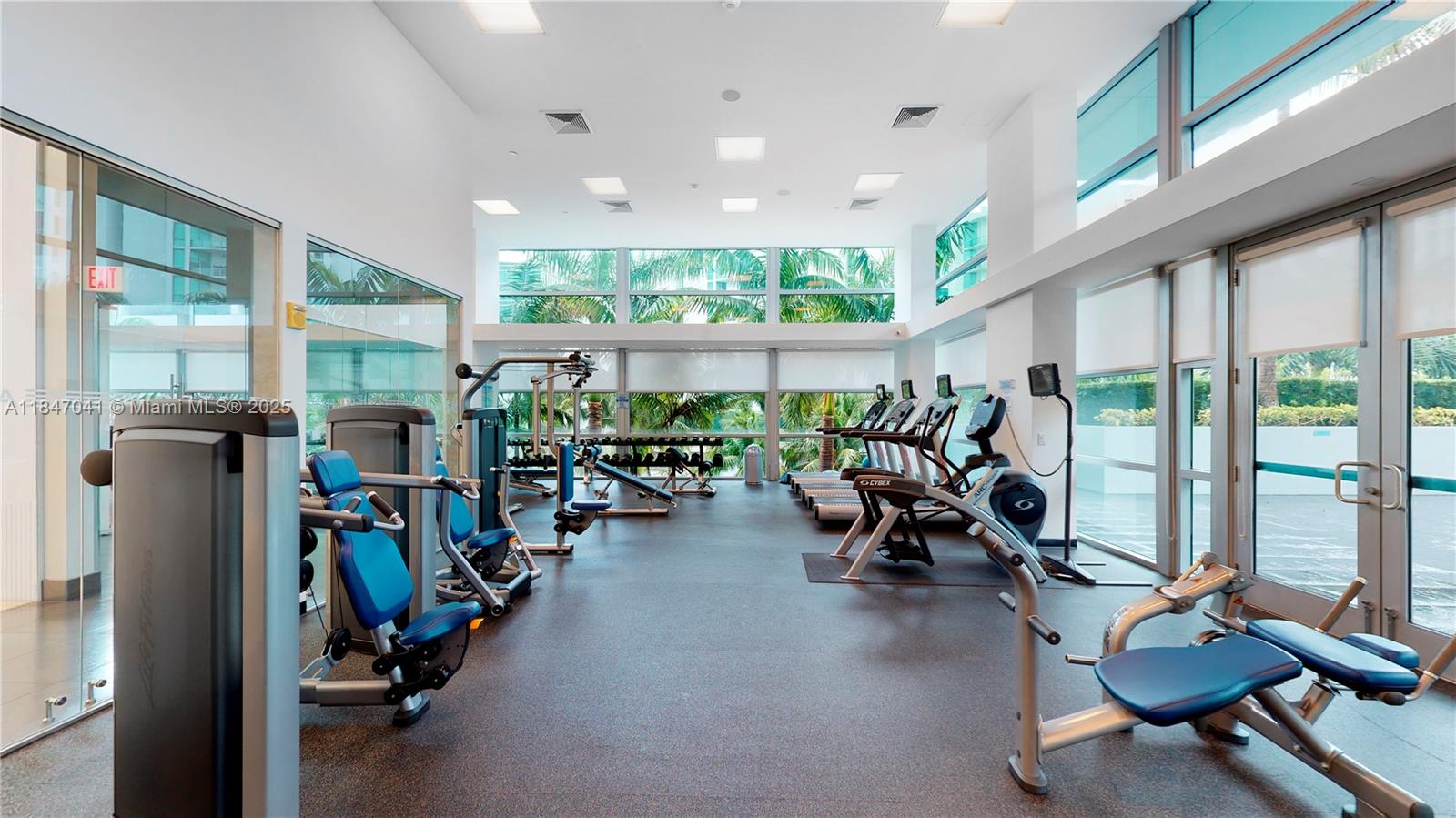 Photo of 2950 188th St  #423, Aventura, Florida, 33180 - 
