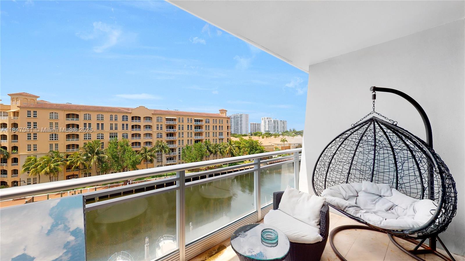 Photo of 2950 188th St #423, Aventura, Florida, 33180 -