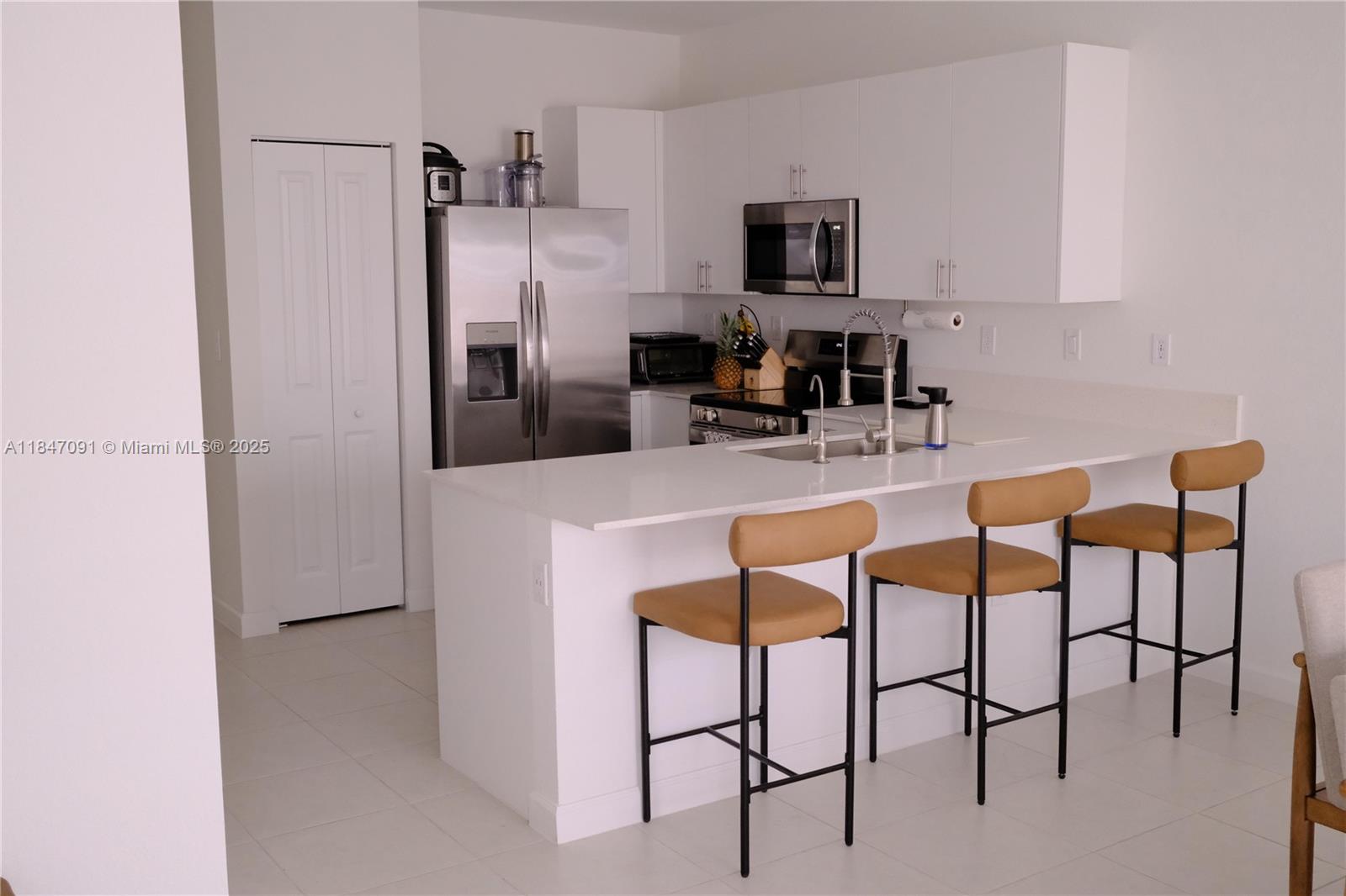 Подробнее 23156 3 / 3 1827 кв.футов $ 2025-12-22 0 Фото