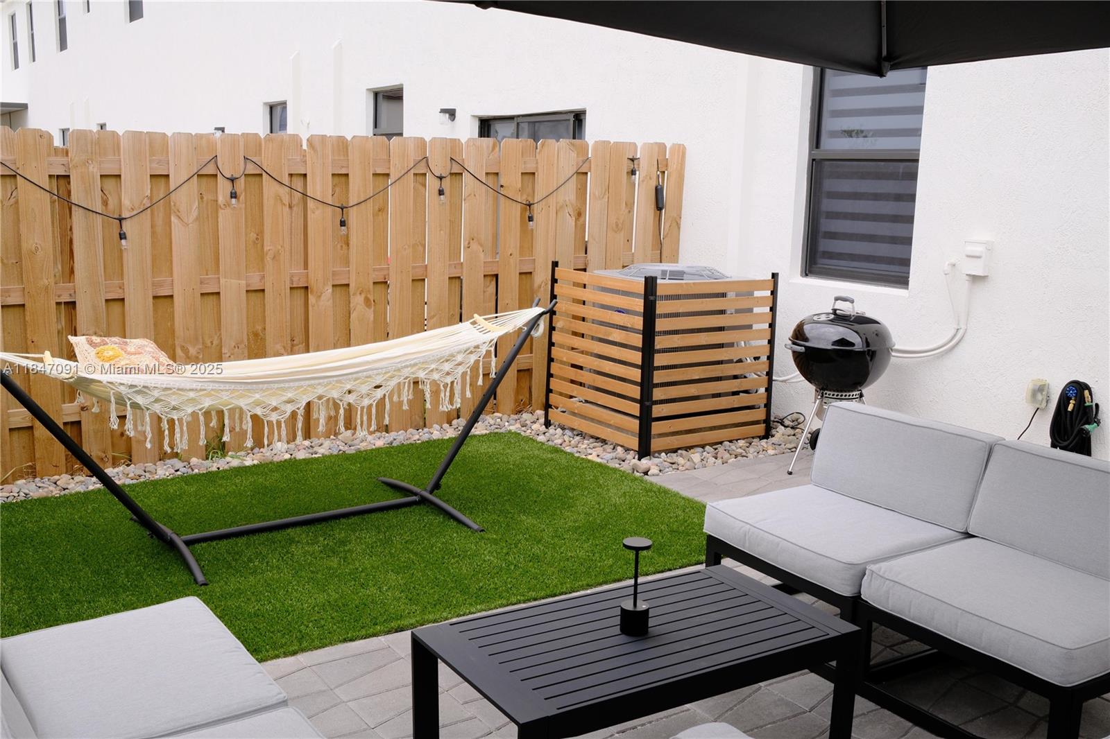 Подробнее 23156 3 / 3 1827 кв.футов $ 2025-12-22 0 Фото