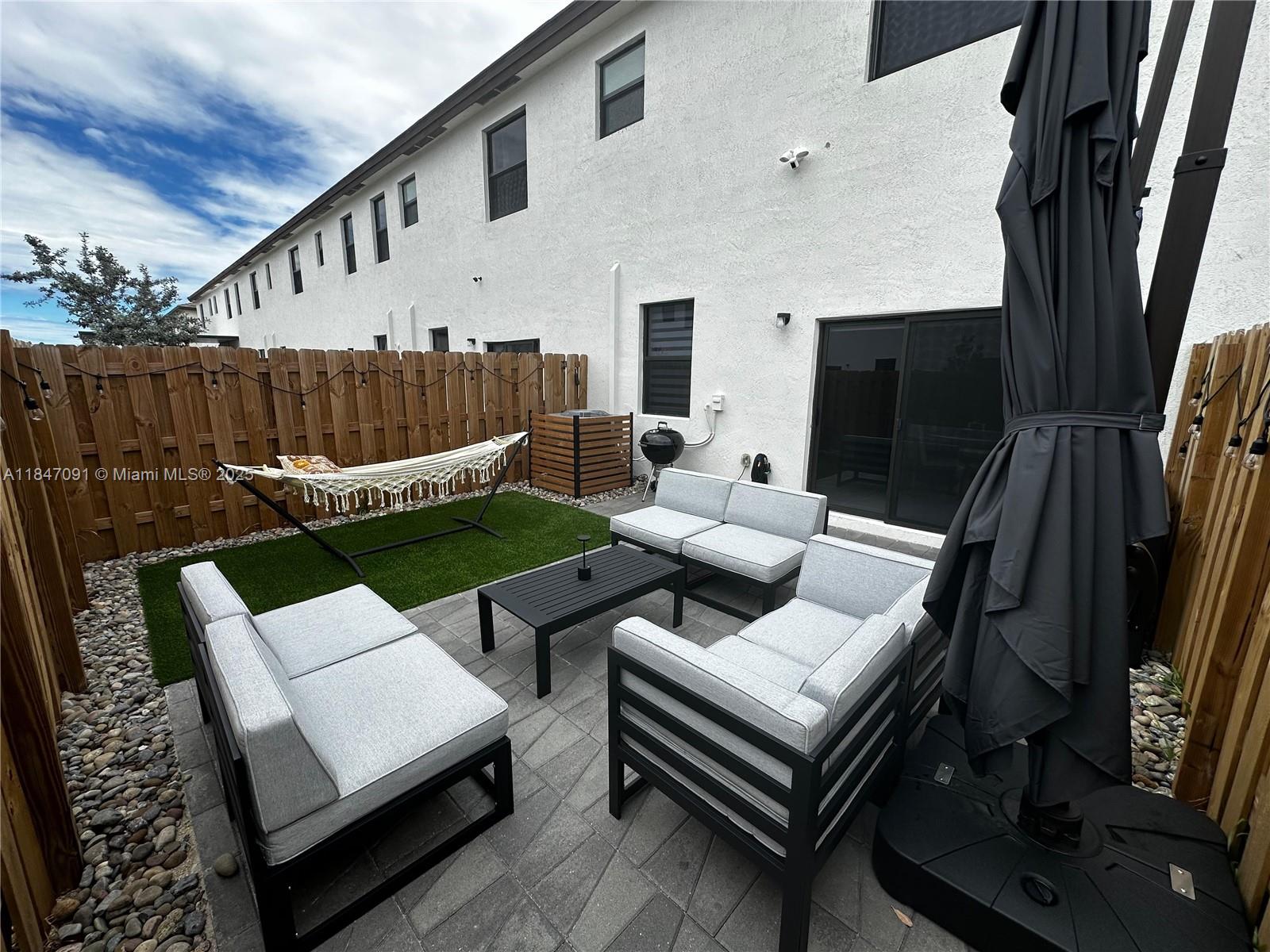 Подробнее 23156 3 / 3 1827 кв.футов $ 2025-12-22 0 Фото