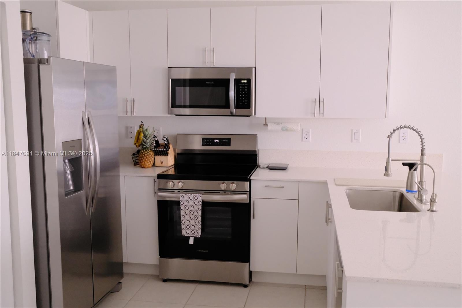 Подробнее 23156 3 / 3 1827 кв.футов $ 2025-12-22 0 Фото