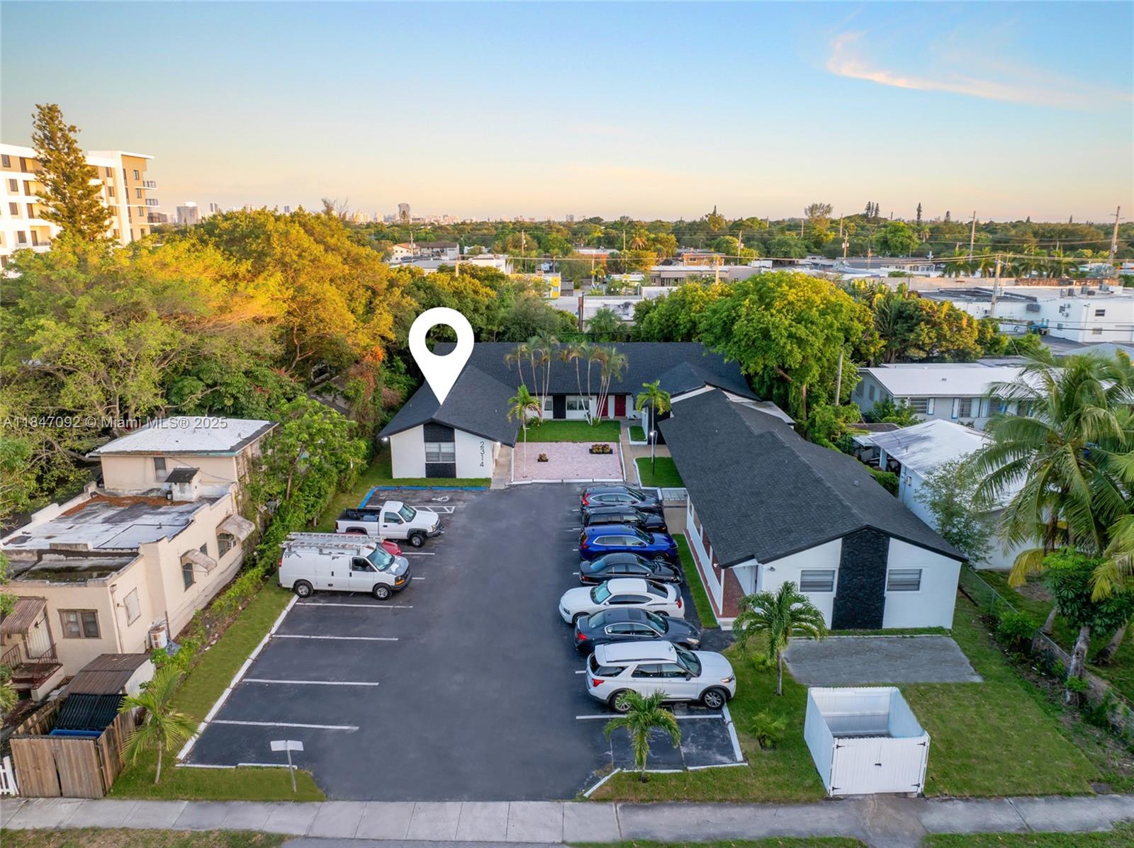See details / 7632 sq. ft. $ 2025-07-25 0 Photo