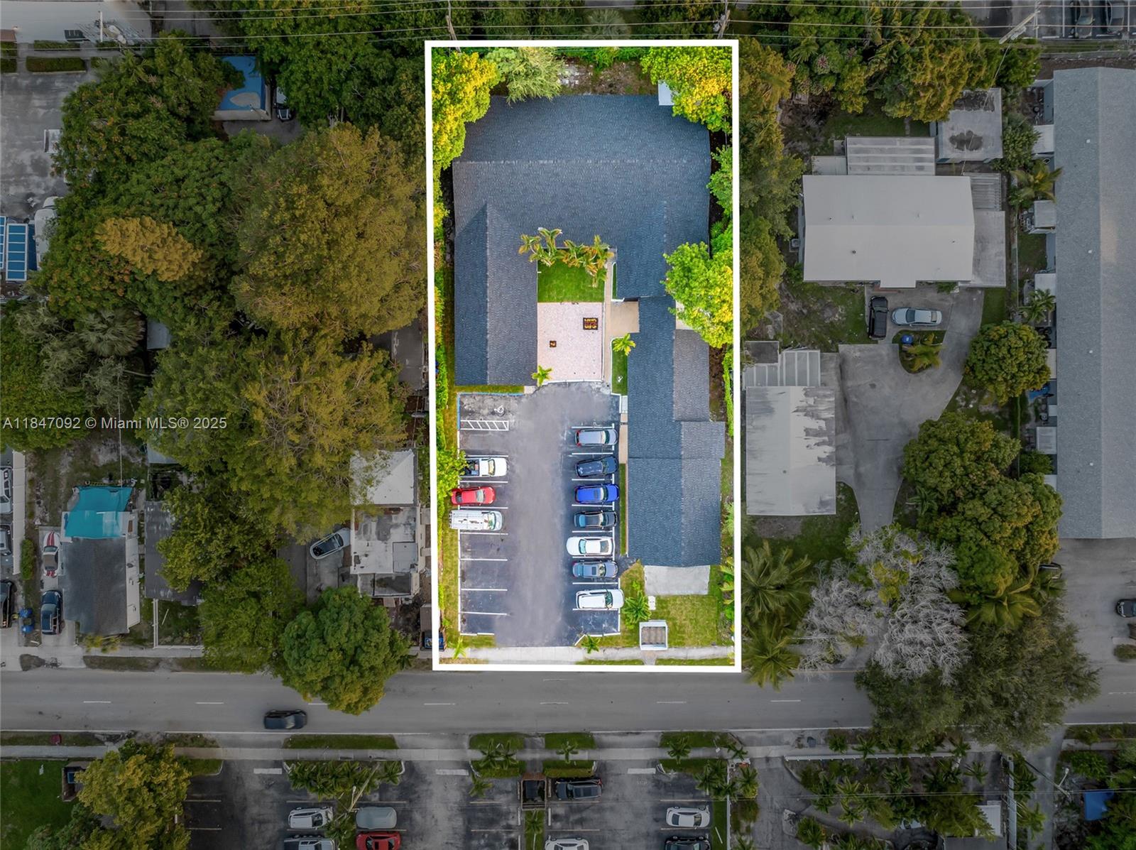 See details / 7632 sq. ft. $ 2025-07-25 0 Photo